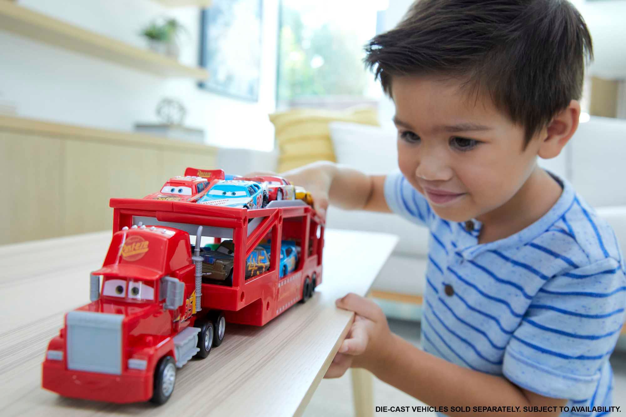 Mattel® Spielzeug-Transporter »Disney Pixar Cars Mack Transporter«