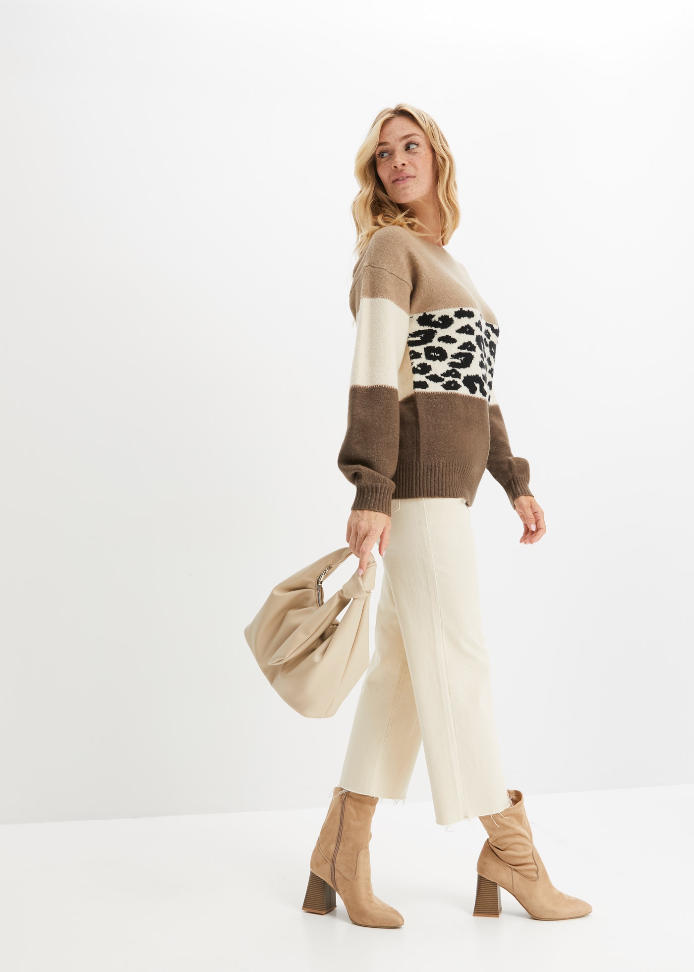 bonprix Strickpullover »Oversize-Pullover« Oversize-Fit, gemustert, Glitzergarn Details, Rundhals