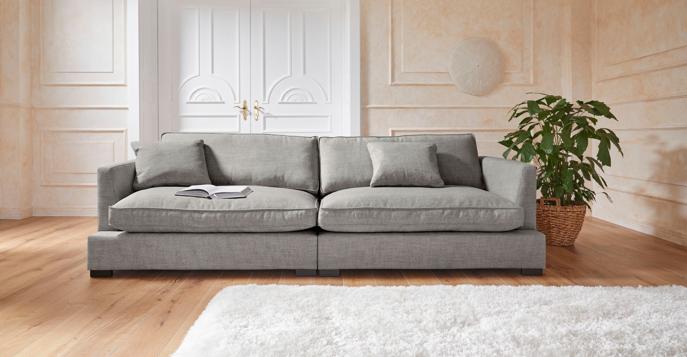 Guido Maria Kretschmer Home&Living Big-Sofa »Annera«, weicher Sitzkomfort, mit extra tiefen Sitzflächen, Füllung mit Federn
