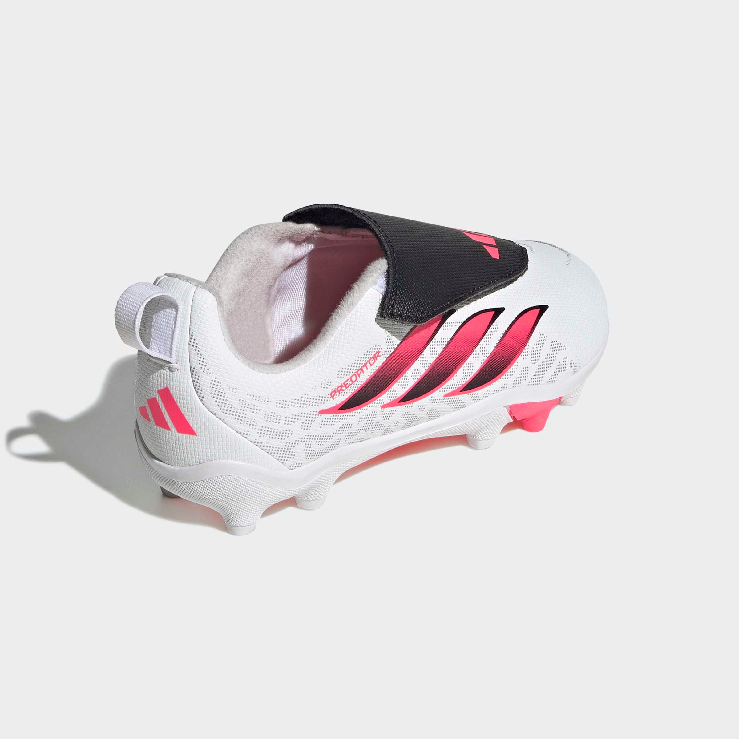adidas Performance Fußballschuh »PREDATOR CLUB KIDS , KLETTVERSCHLUSS, FESTE BÖDEN/MULTI GROUND«  für viele verschiedene Böden geeignet, für Jugendliche & Kinder