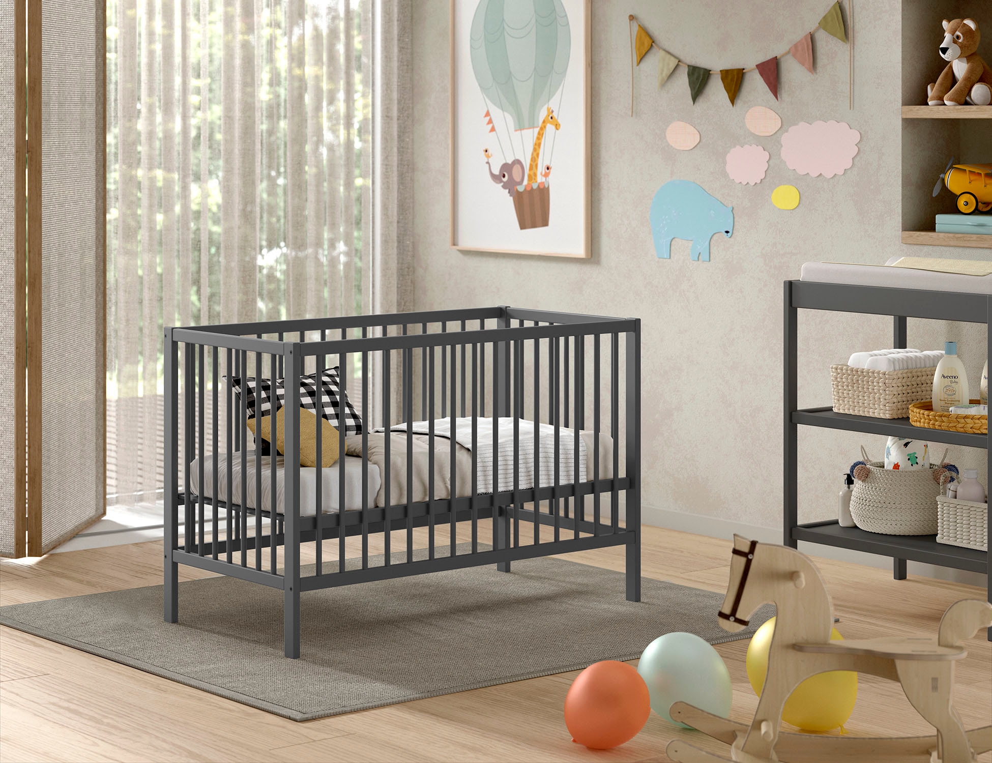 Vipack Babybett »Dino 60/120 cm mit 3-fach verstellbarem Lattenrost, stabile Bauweise«, Gitterbett aus massiver Buche, wahlweise in 3 Farben