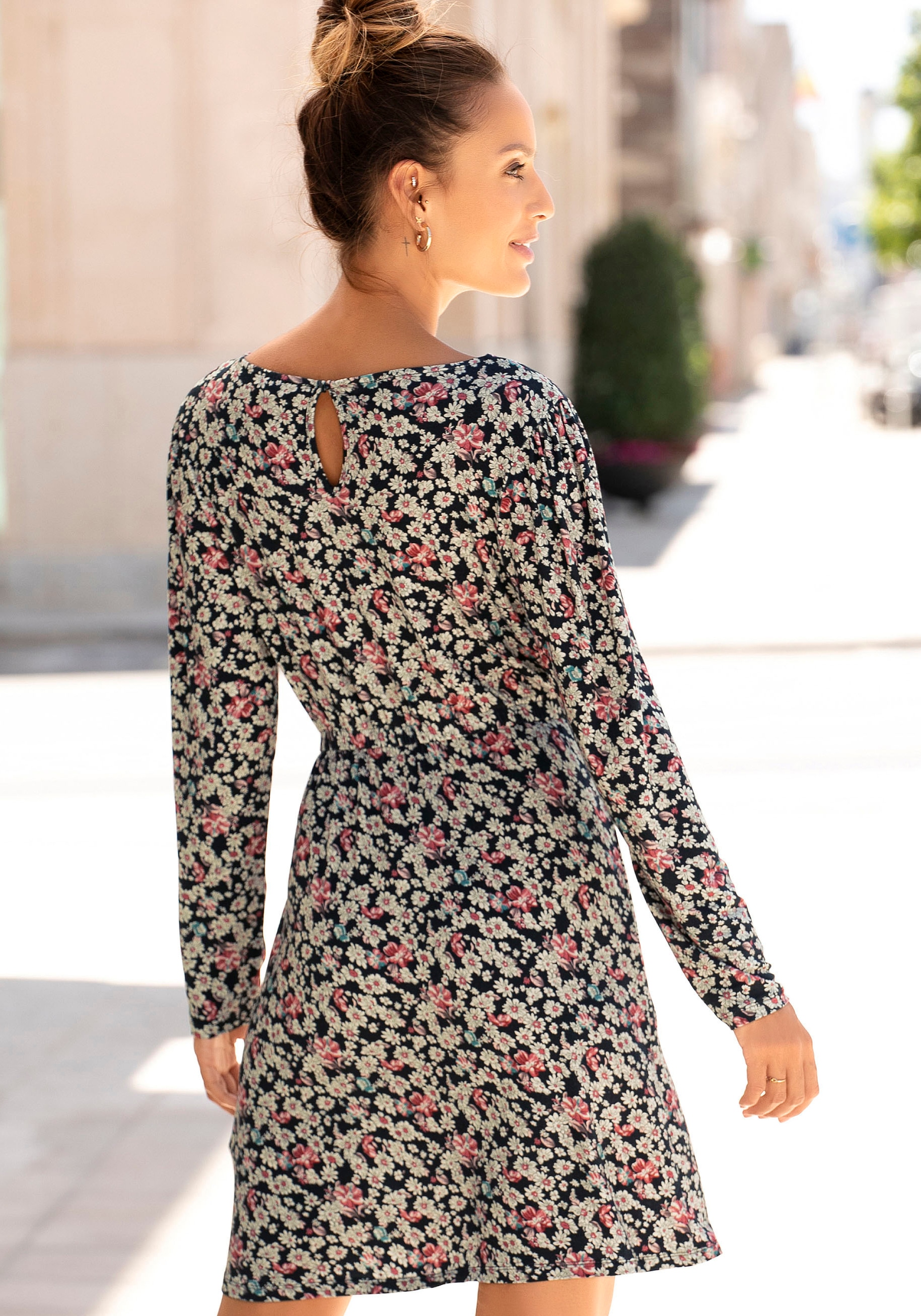 LASCANA Jerseykleid, mit Blümchendruck kaufen online bei OTTO