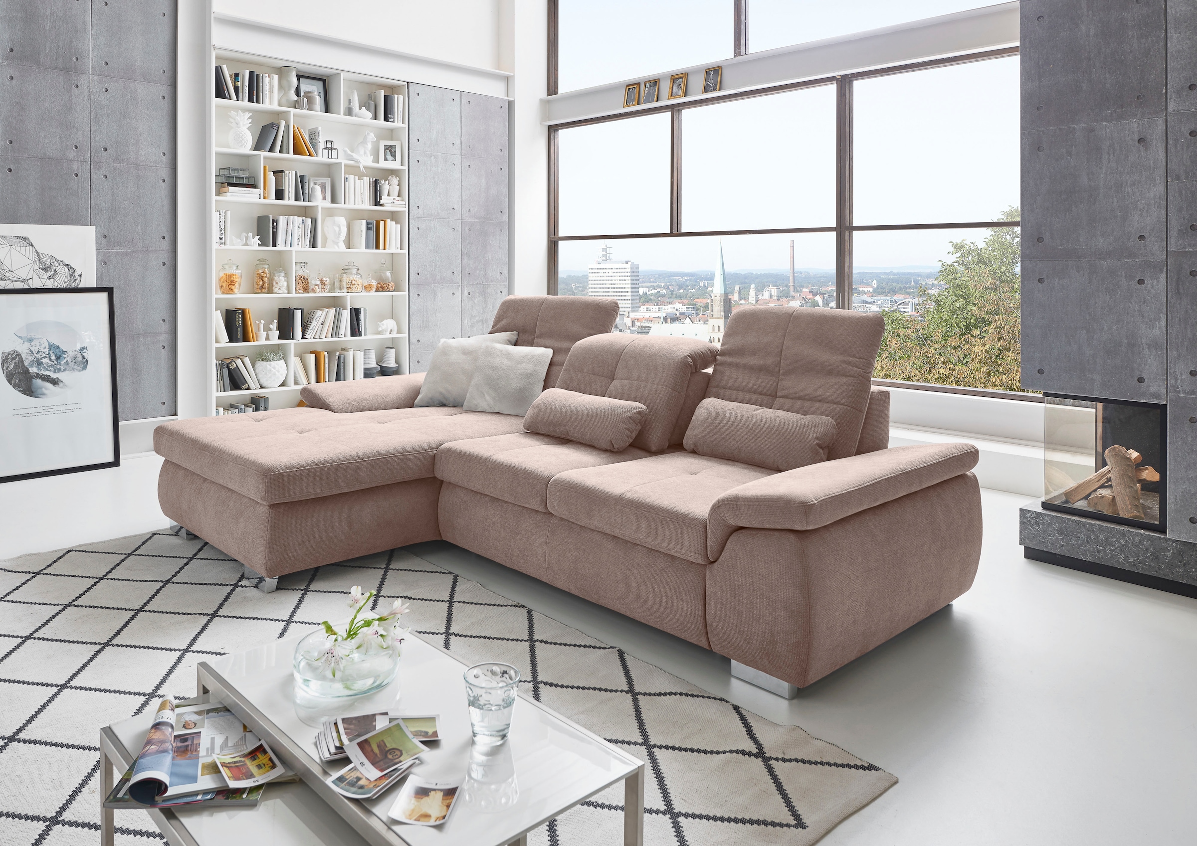 Die PlanBar Ecksofa »MP-IN16037 L-Form mit Kaltschaum-Polsterung«, mit Sitztiefenverstellung & Zierkissen