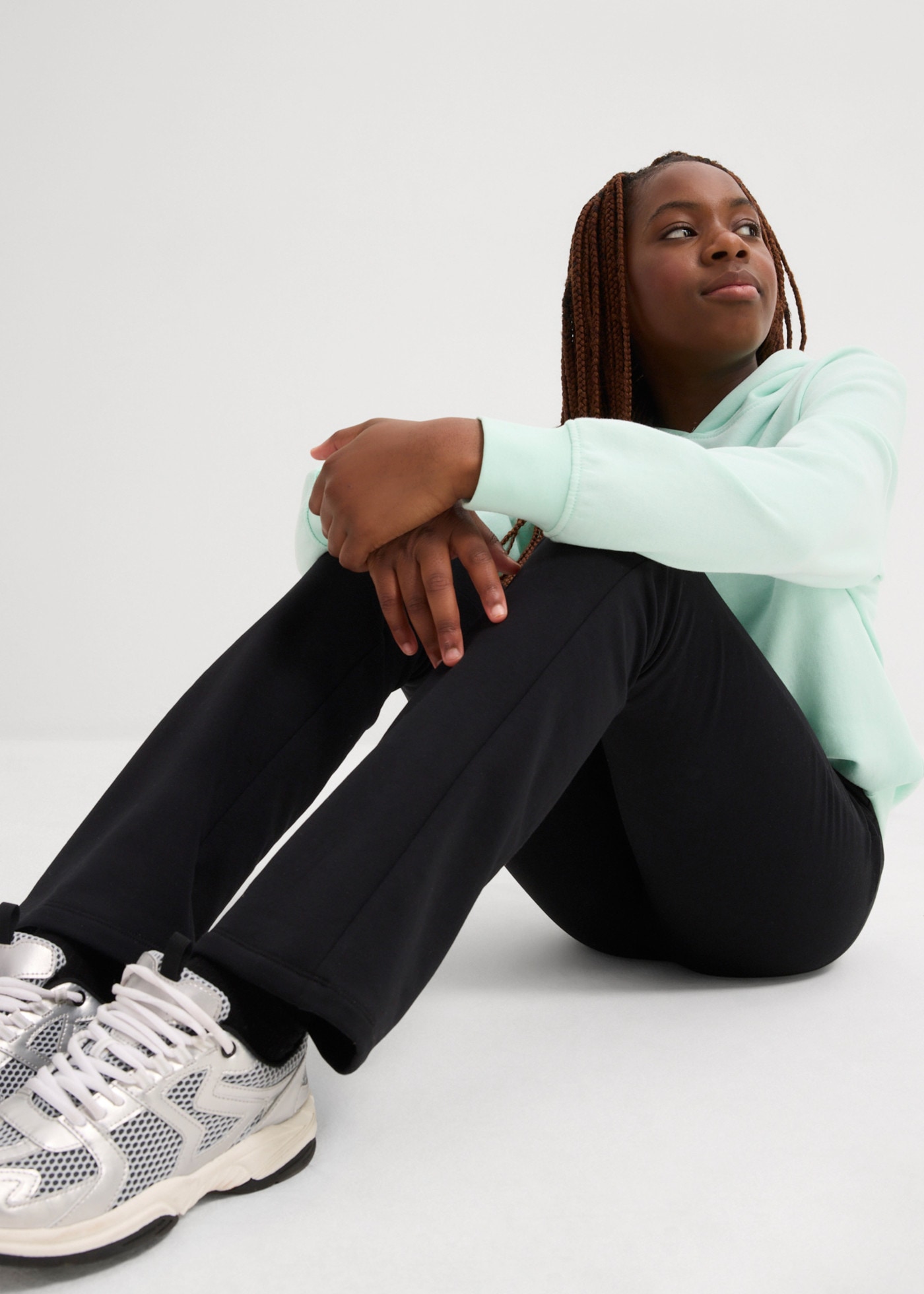 bonprix Thermoleggings  im Bootcut-Stil, mit elastischem Bund, schmale Oberschenkelweite