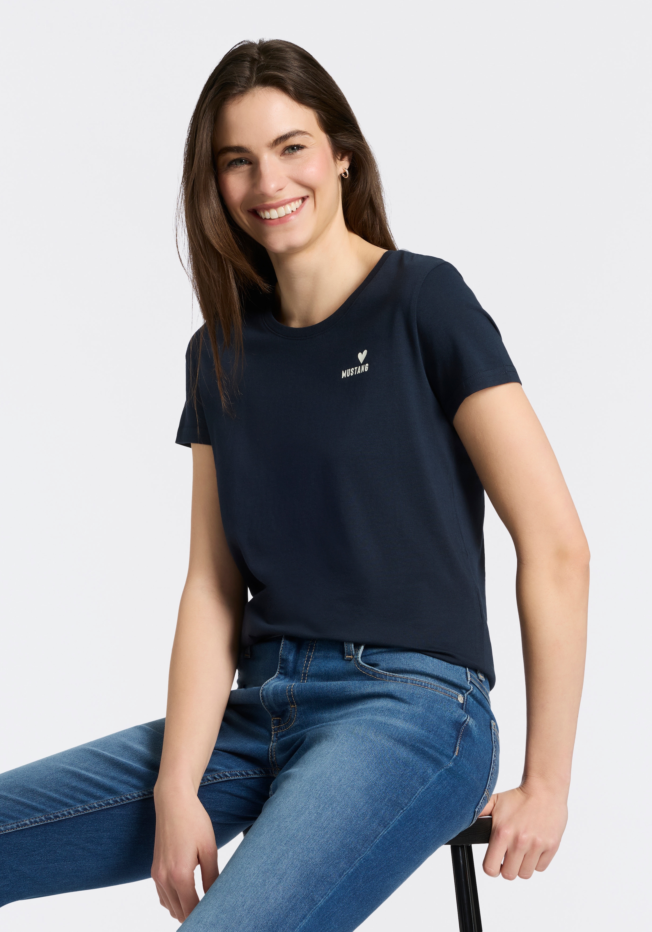 MUSTANG T-Shirt Trageangenehme Baumwollqualität