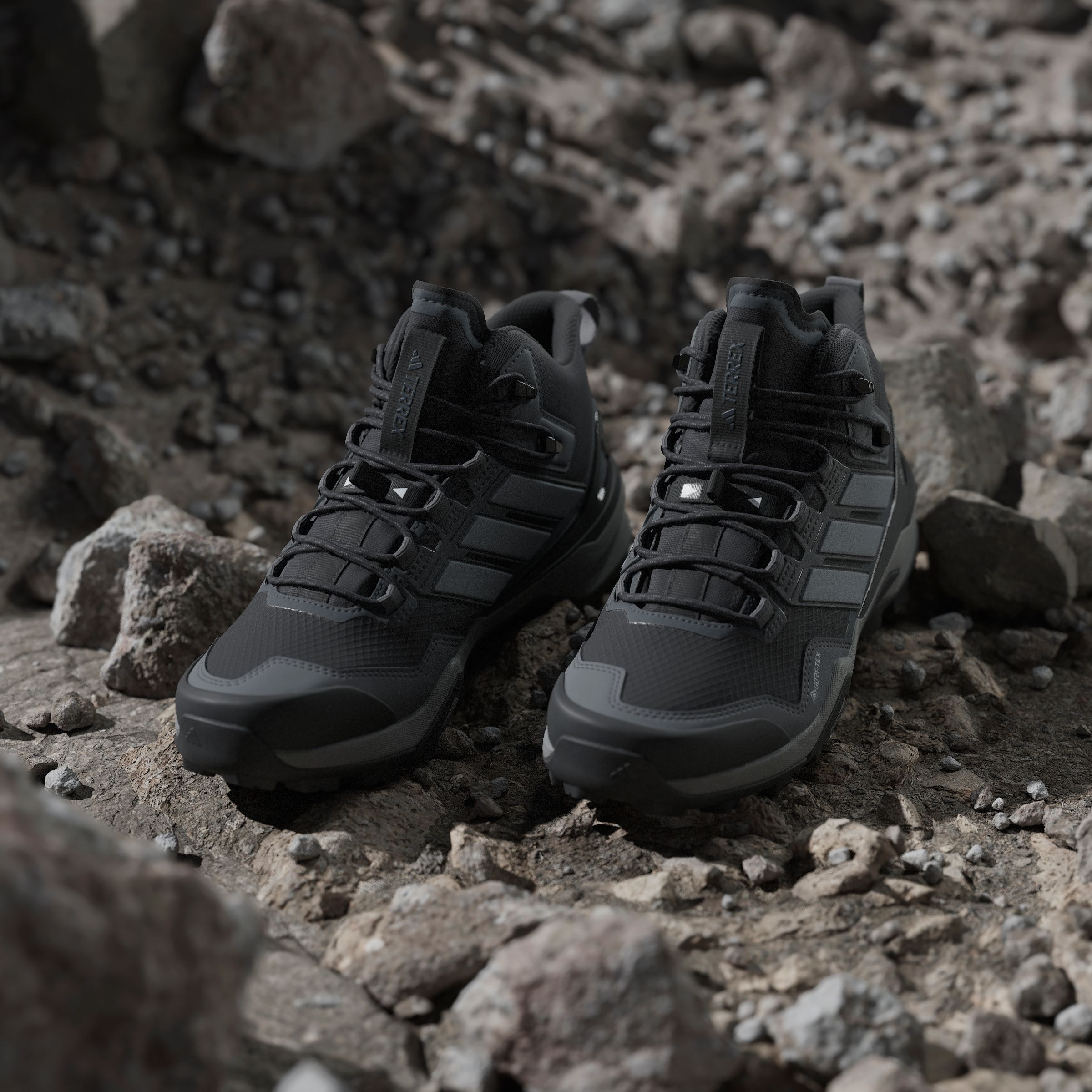 adidas TERREX Wanderschuh »TERREX SKYCHASER MID GORE-TEX«, wasserdicht