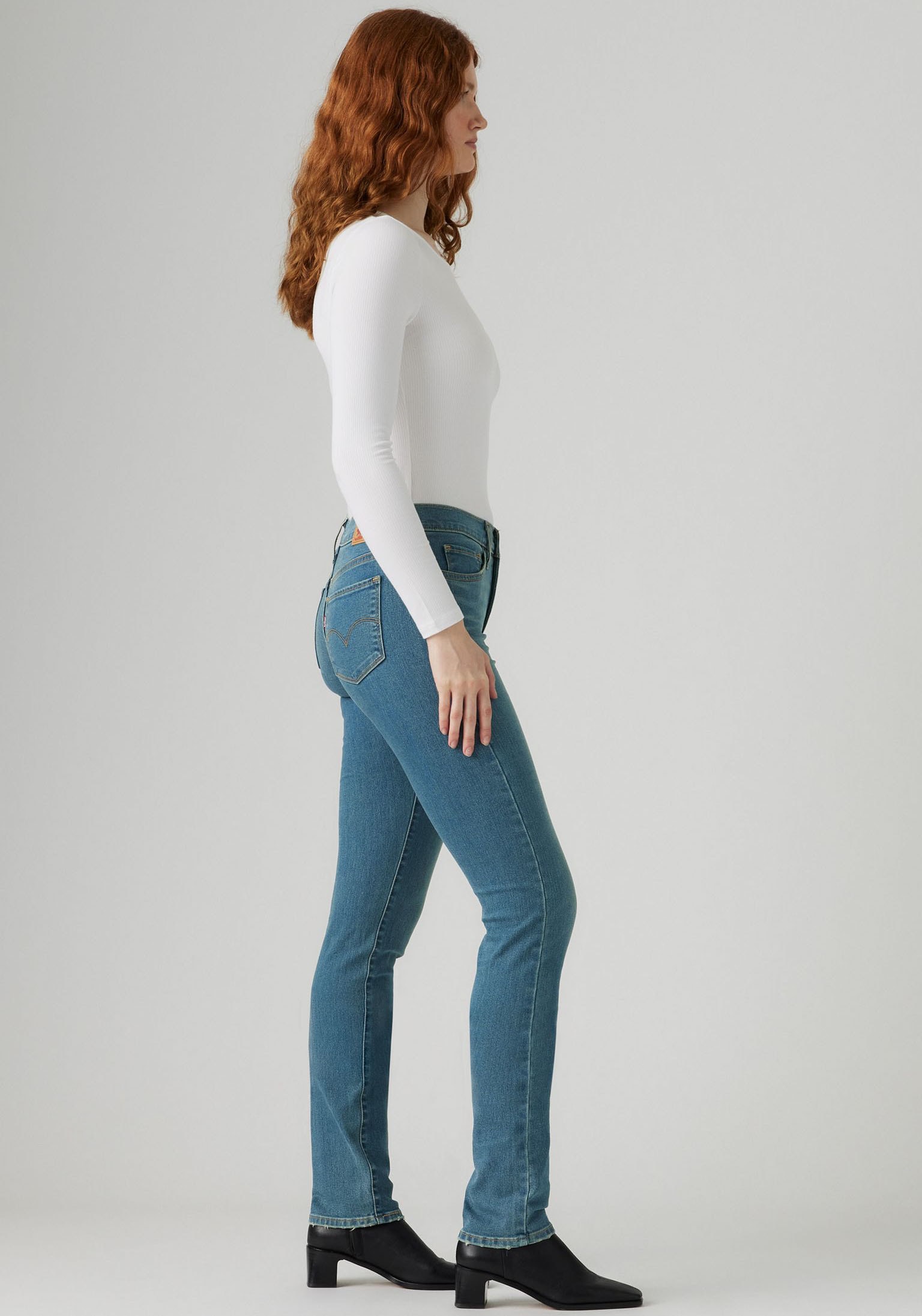 Levi's® Röhrenjeans »312 Shaping Slim«, Schmale Shaping Slim Form