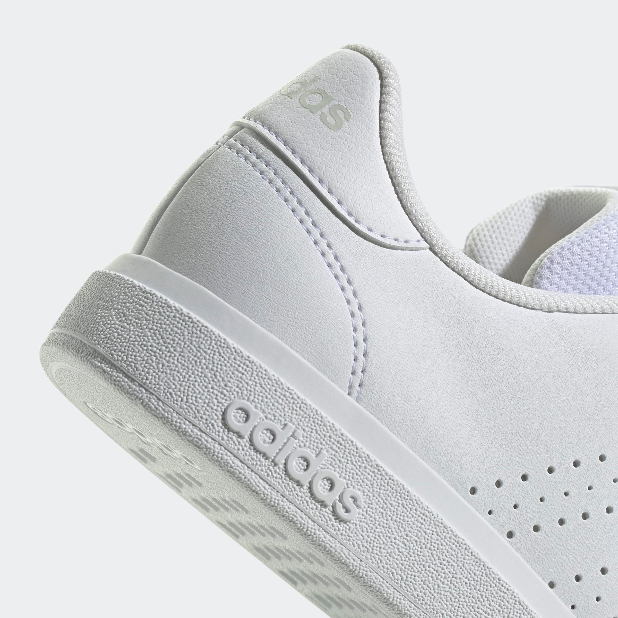 adidas Sportswear Sneaker »ADVANTAGE BASE 2.0 KIDS«, Design auf den Spuren des adidas Stan Smith