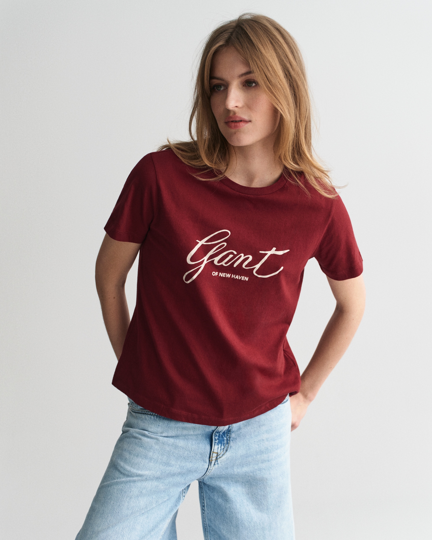 Gant T-Shirt »REG SCRIPT T-SHIRT«, GANT-Grafikprint auf der Brust