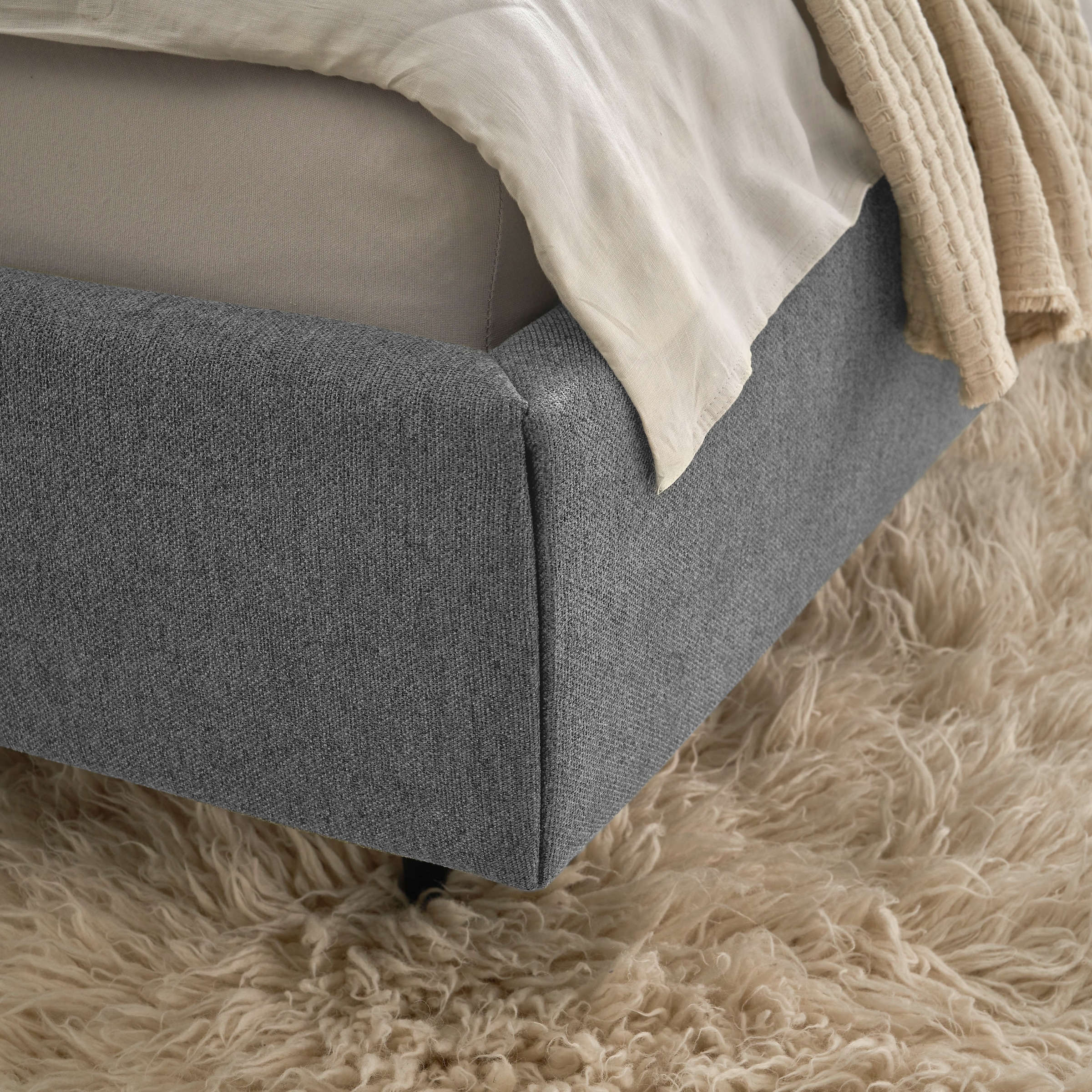 Home affaire Polsterbett »Lumira, rahmenhohes Design & wahweise Überlänge« inkl. 7-fache Einlegetiefenverstellung & saugroboterfreundliche Höhe