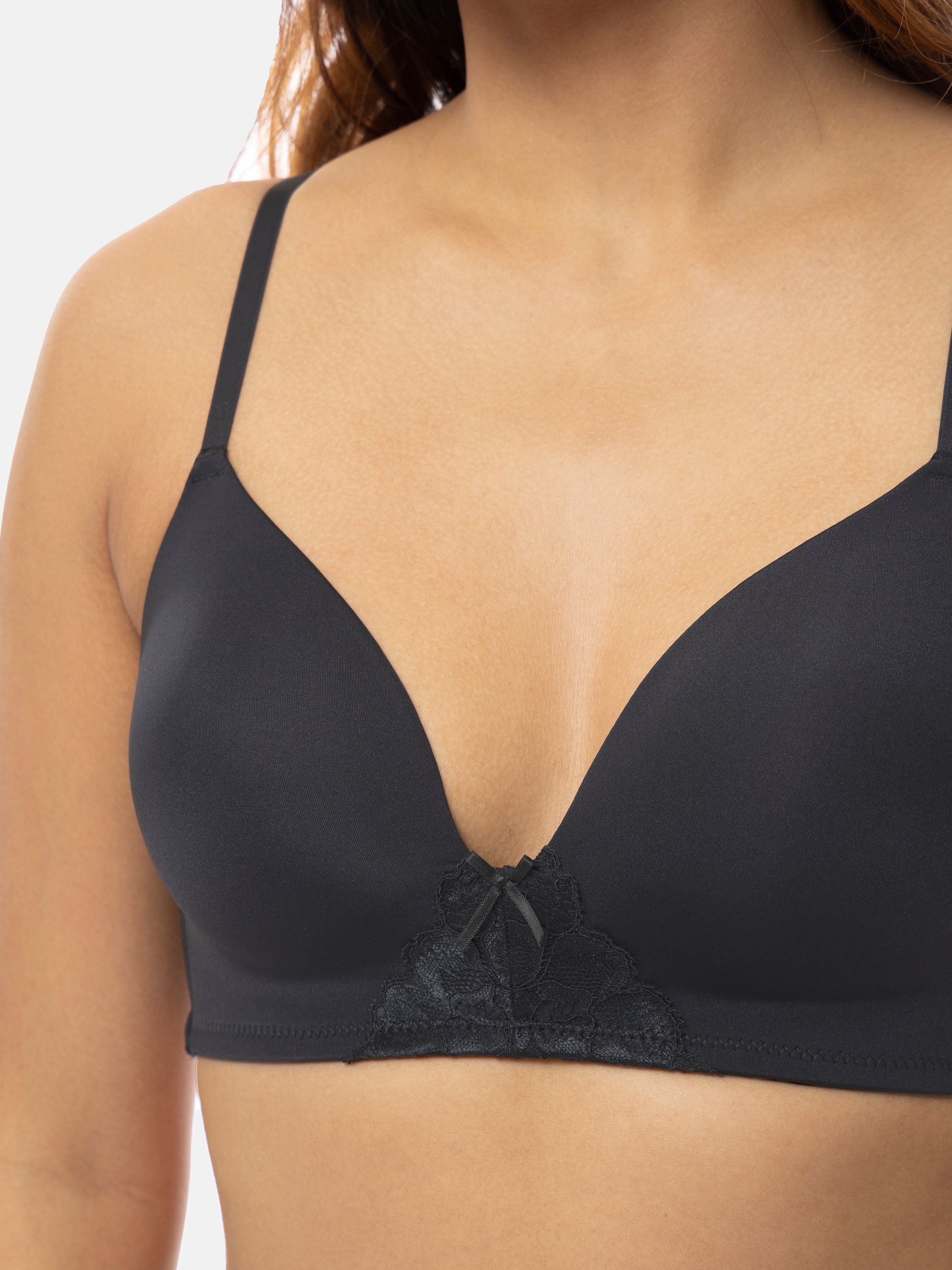 Dorina Push-up-BH »MICHELLE« weicher Stoff, modernes Design