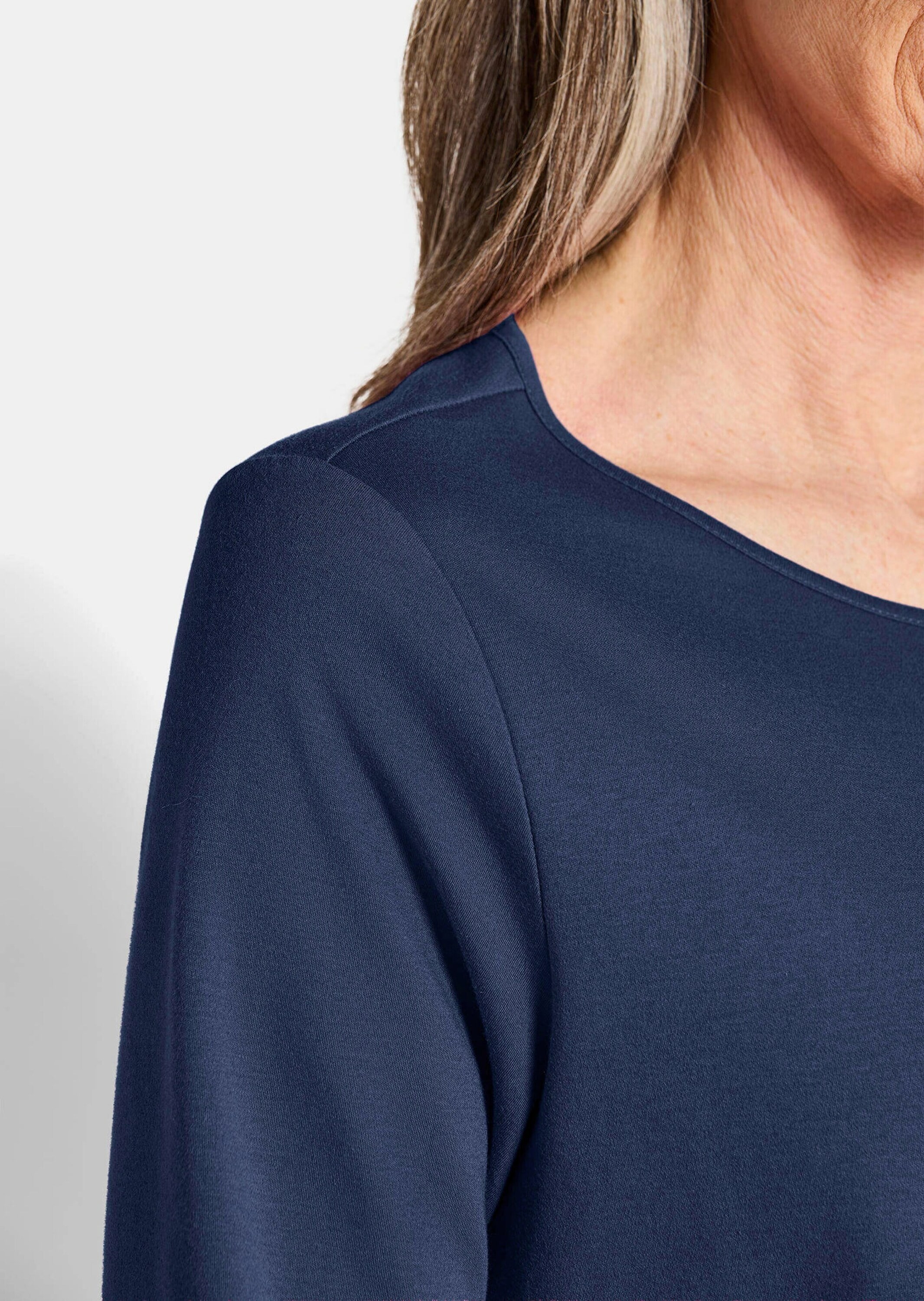 GOLDNER Kurzarmshirt »Kurzgröße Basic-Shirt aus Interlock-Jersey«