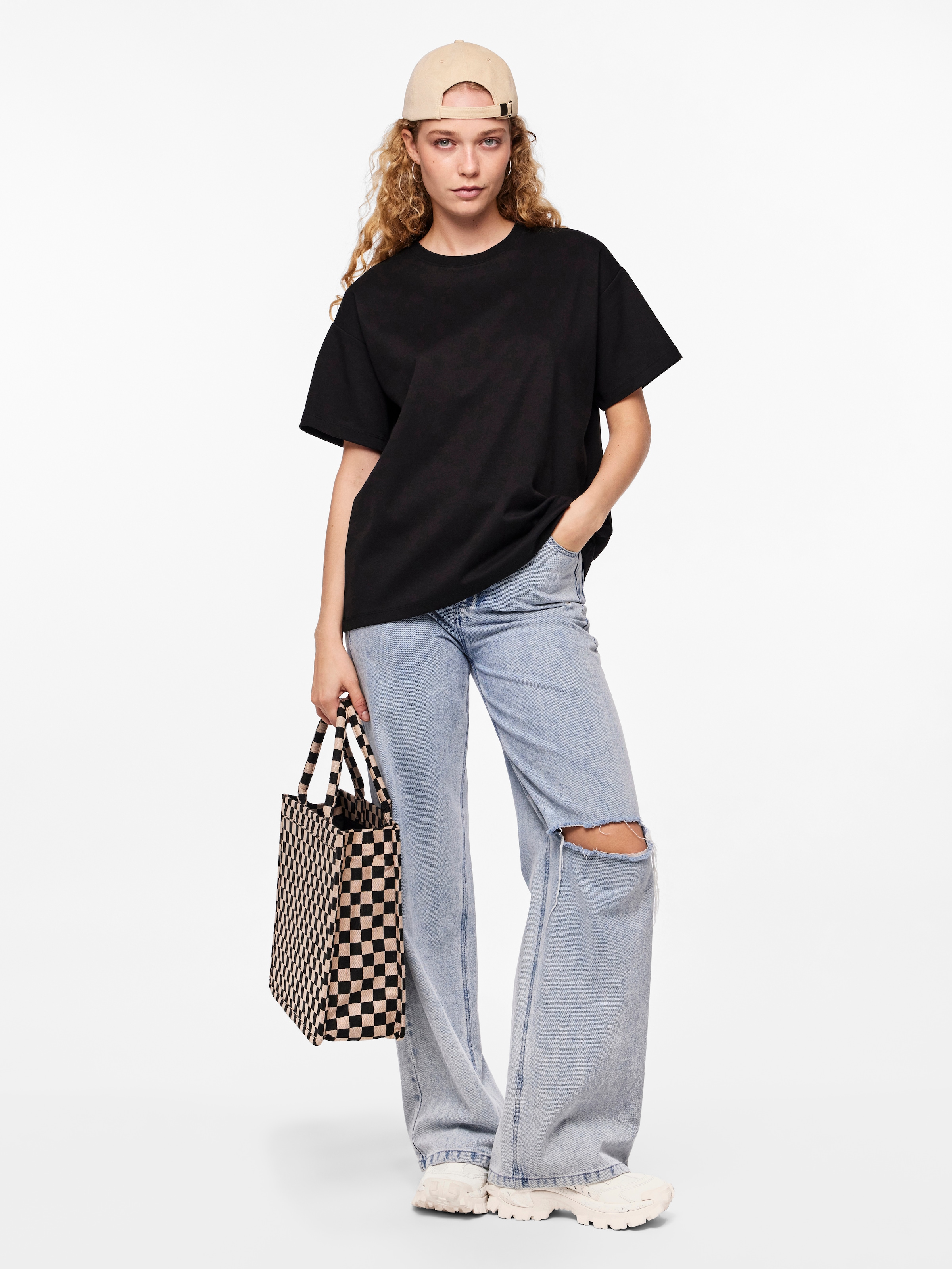 pieces Kurzarmshirt »PCSKYLAR SS OVERSIZED TEE NOOS«