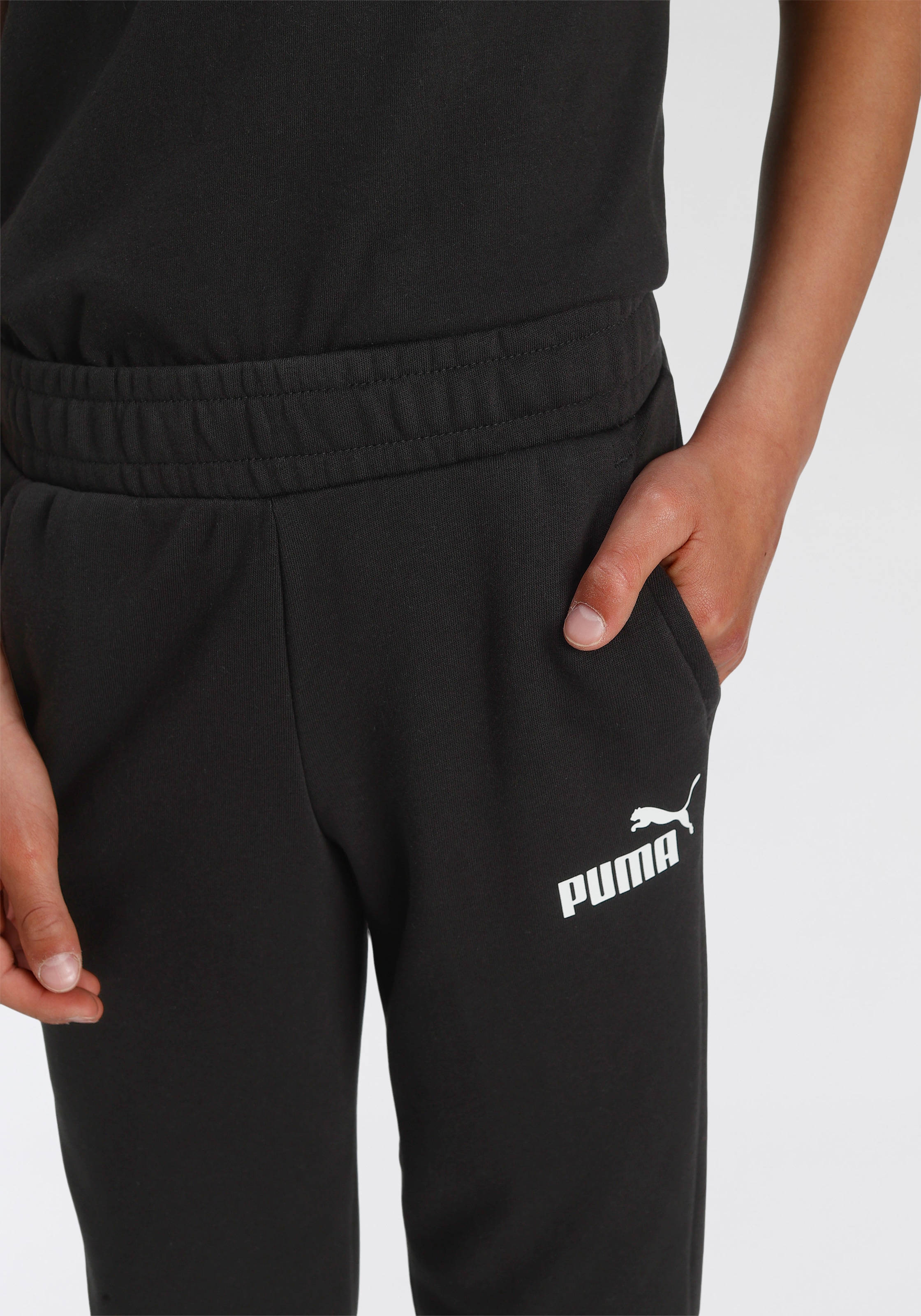 PUMA Trainingshose »ESS LOGO PANTS TR CL B«