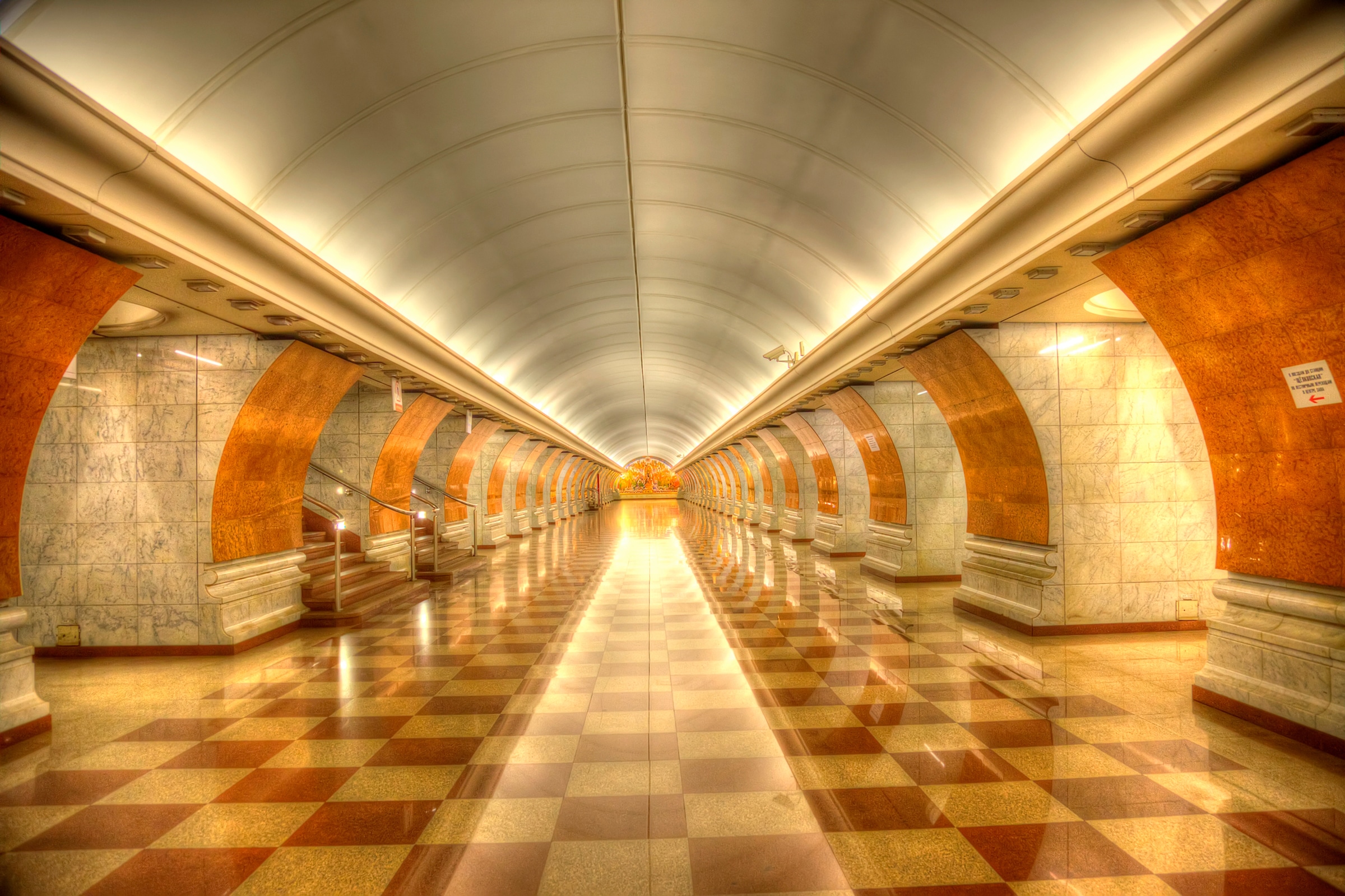 Fototapete »ARCHITEKTUR-METRO STATION MOSKAU U BAHN TUNNEL PALÄSTE«