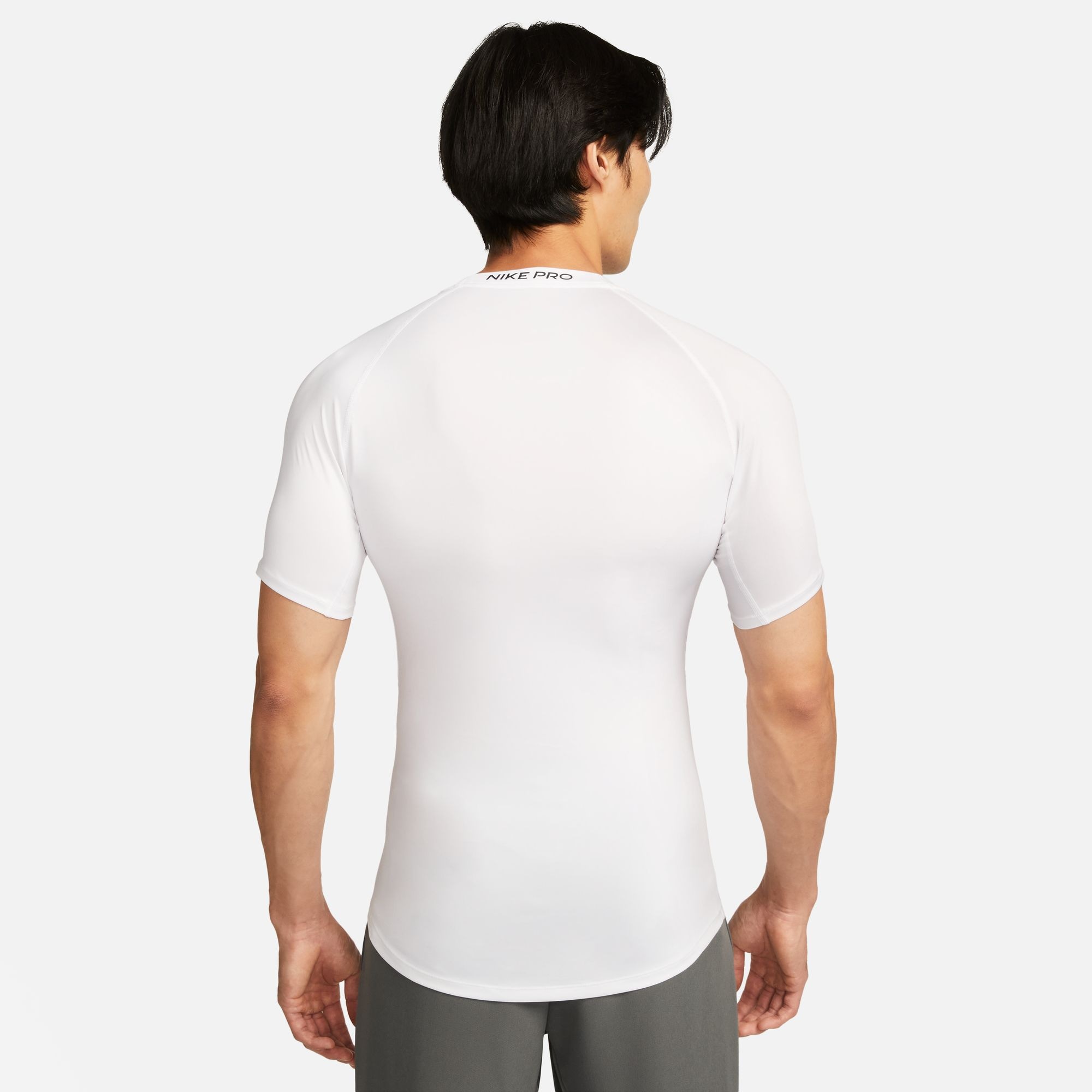 Nike Trainingsshirt »M NP DF TIGHT TOP SS«