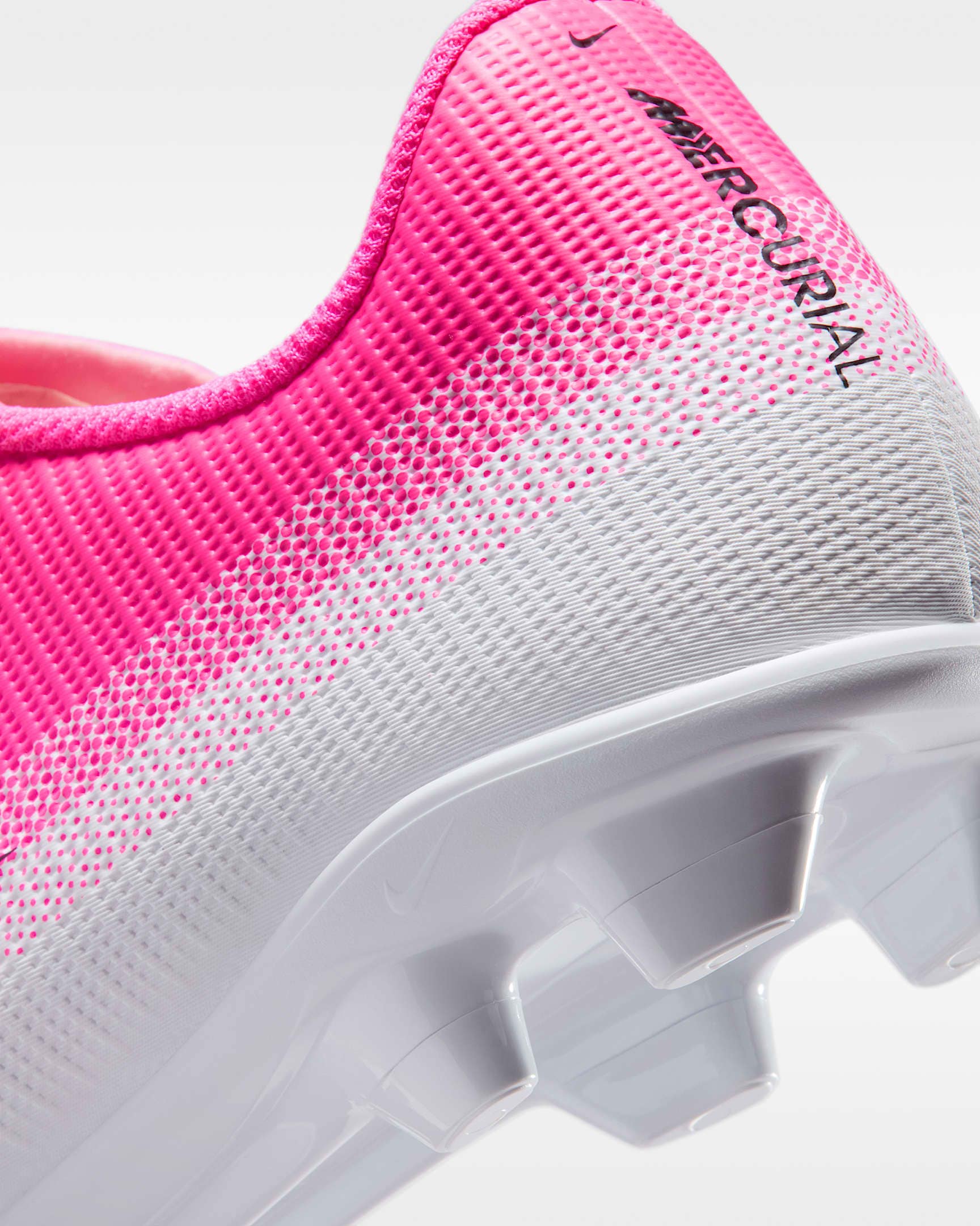 Nike Fußballschuh »MERCURIAL VAPOR 17 CLUB FG/MG T«  Außensohle für Rasenplätze und für feste Böden