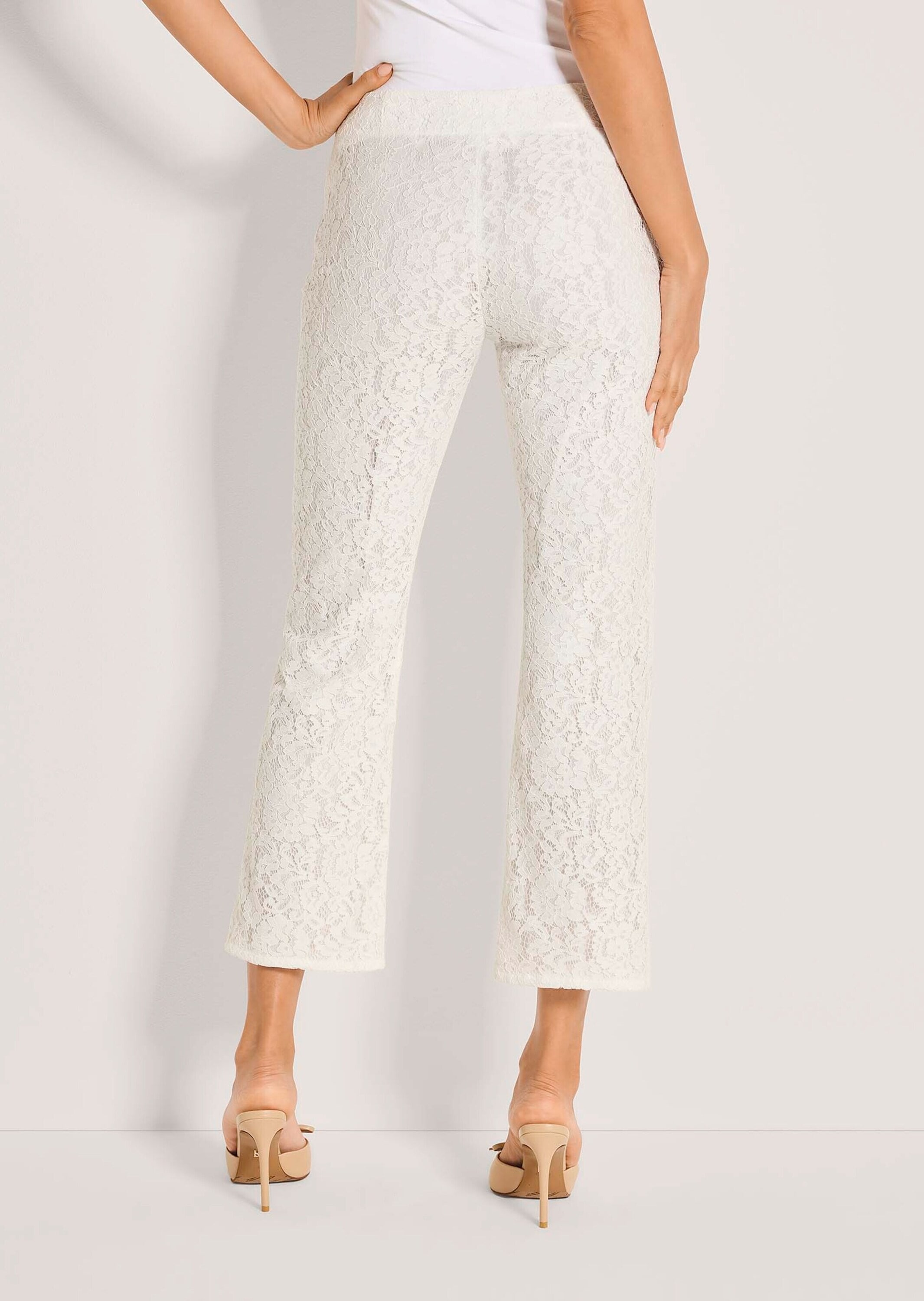 MADELEINE Stoffhose »Spitzenhose Edle Hose in 7/8-Länge, Bootcut-Form«  Wertvolle Spitze