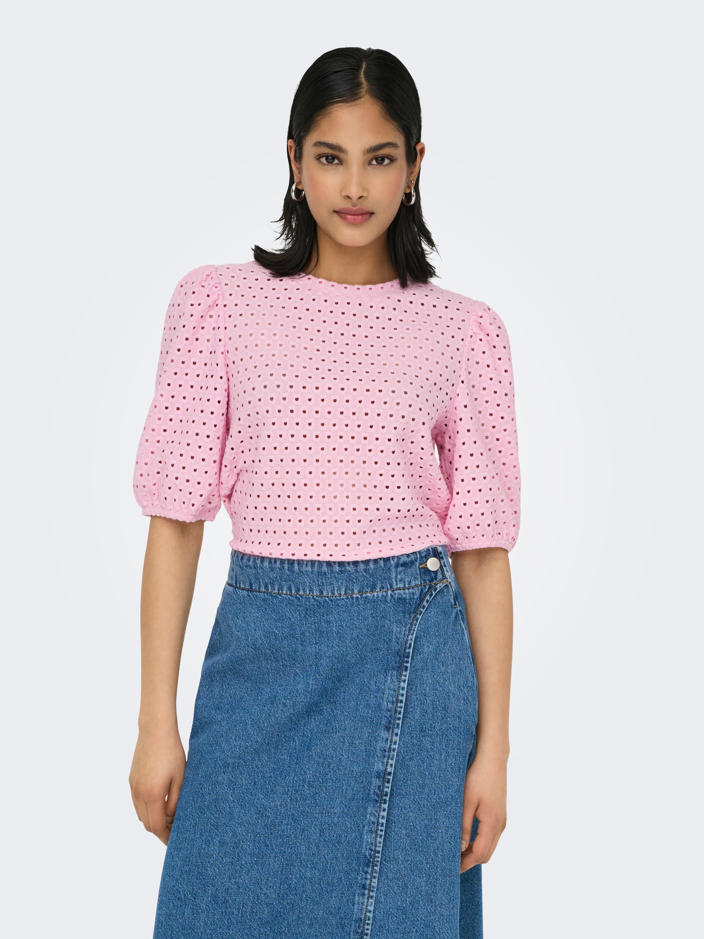 ONLY Kurzarmshirt »ONLELISA S/S O-NECK TOP BOX JRS«