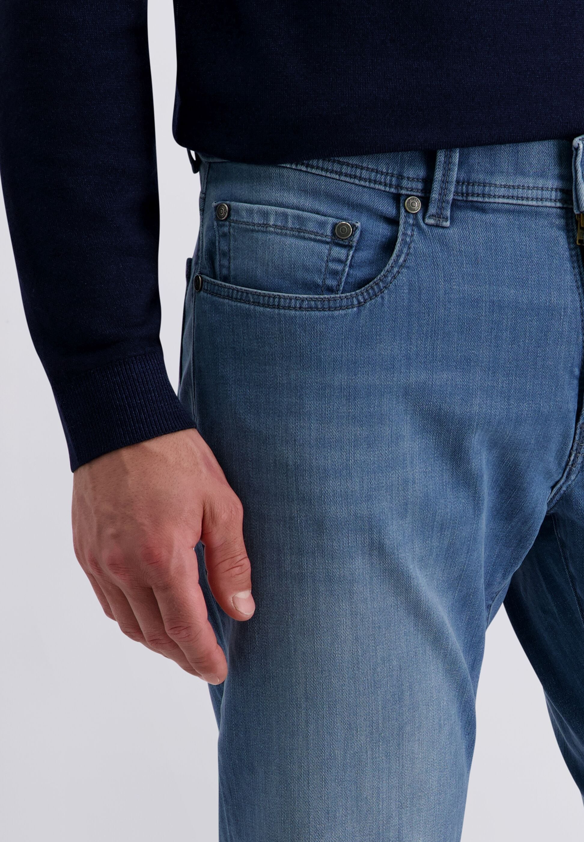 Pierre Cardin Tapered-fit-Jeans »Lyon« im Stone-Washed-Look