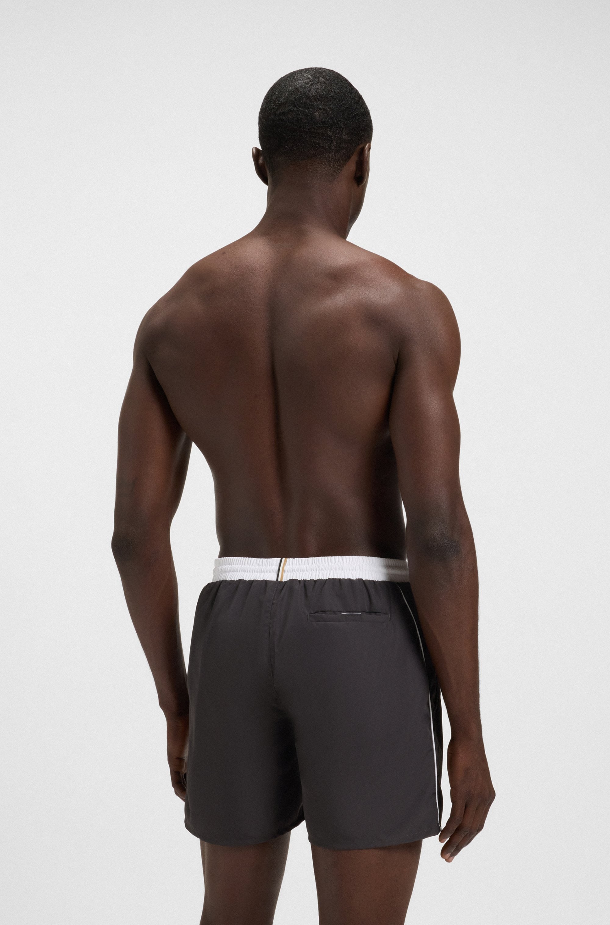 BOSS Badeshorts »Starfish«, mit Kontraststreifen