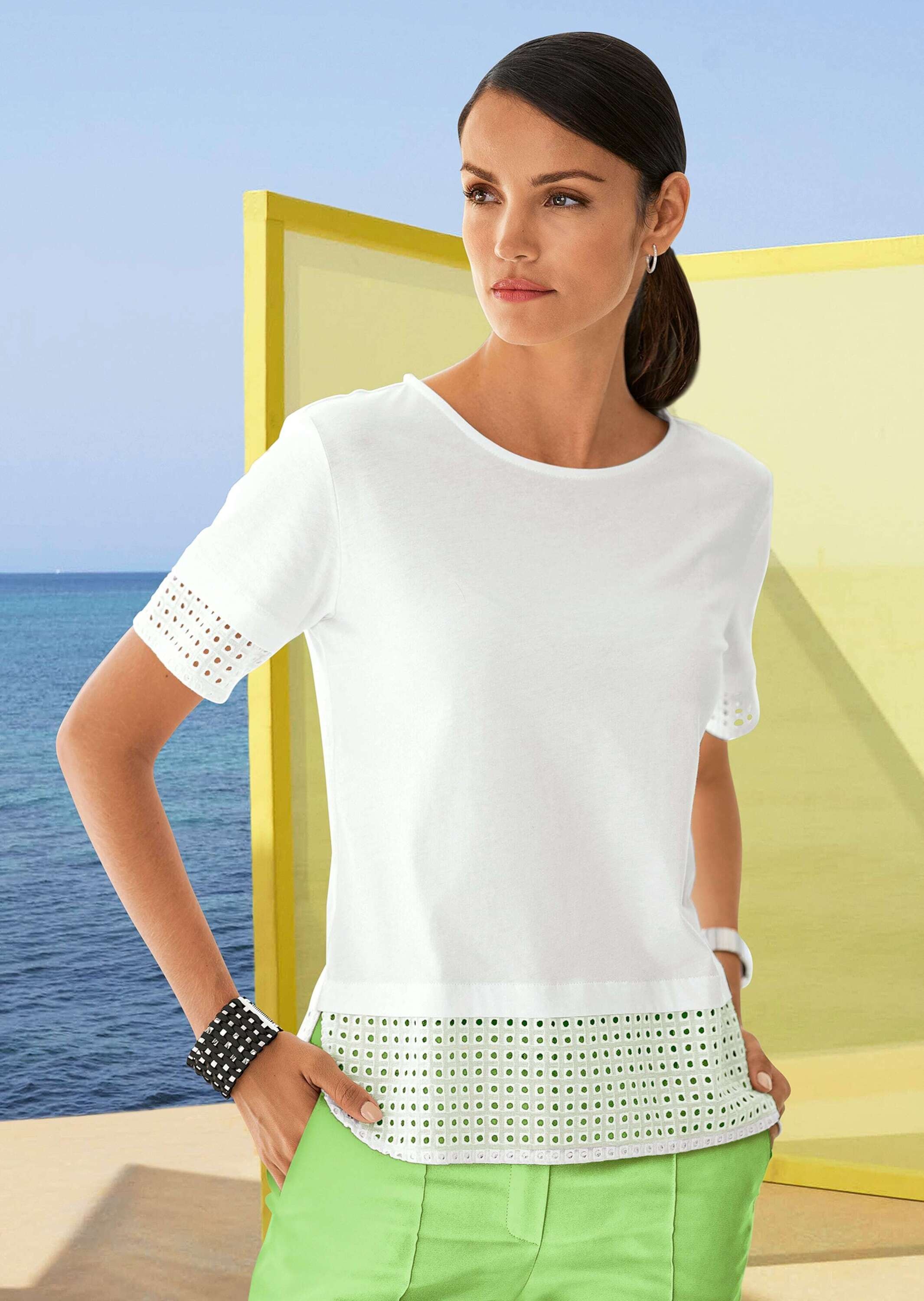 MADELEINE Kurzarmshirt »Shirt Shirt mit Madeira-Spitze«