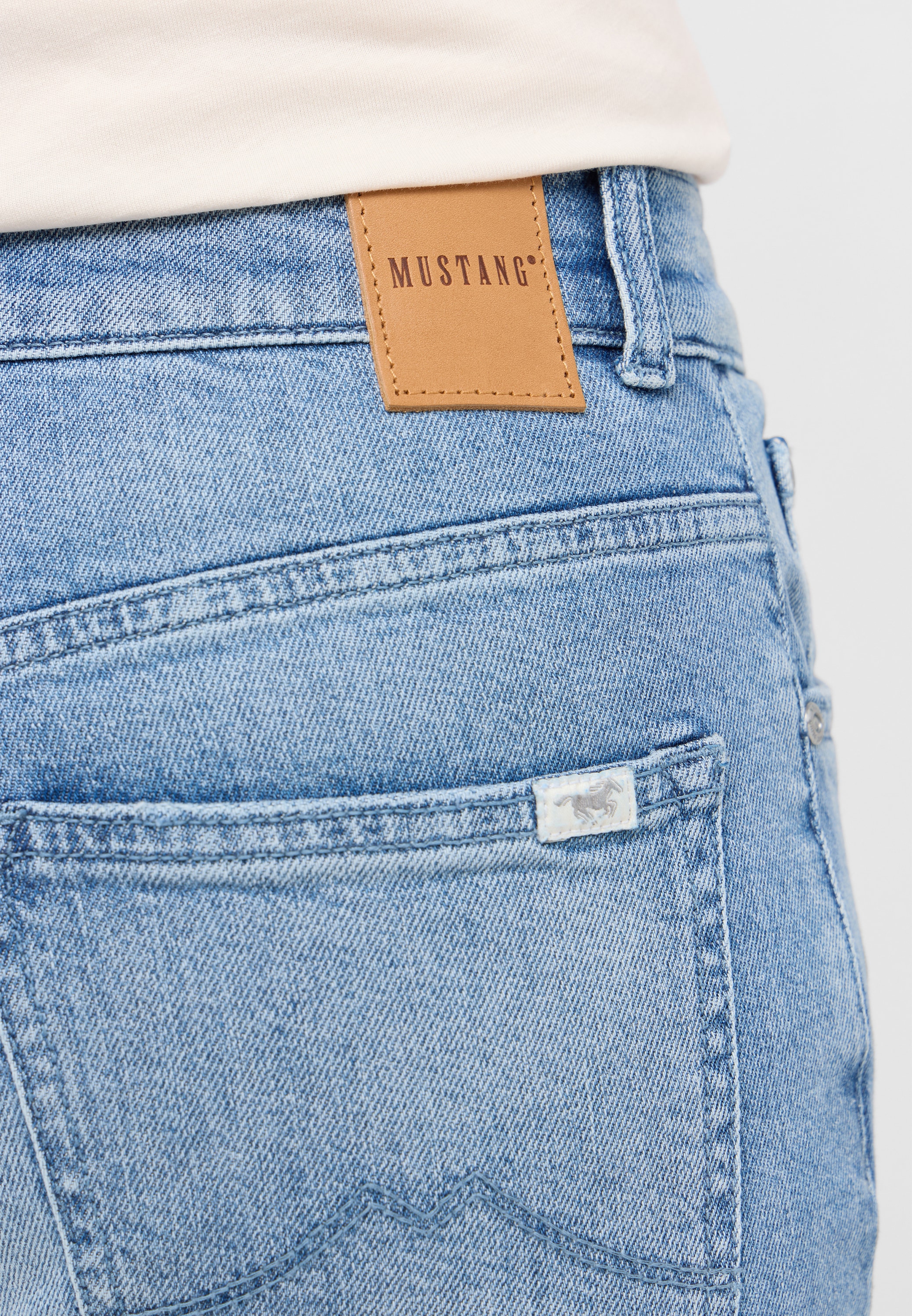 MUSTANG Slim-fit-Jeans »Damen Style Brooks Relaxed Slim«