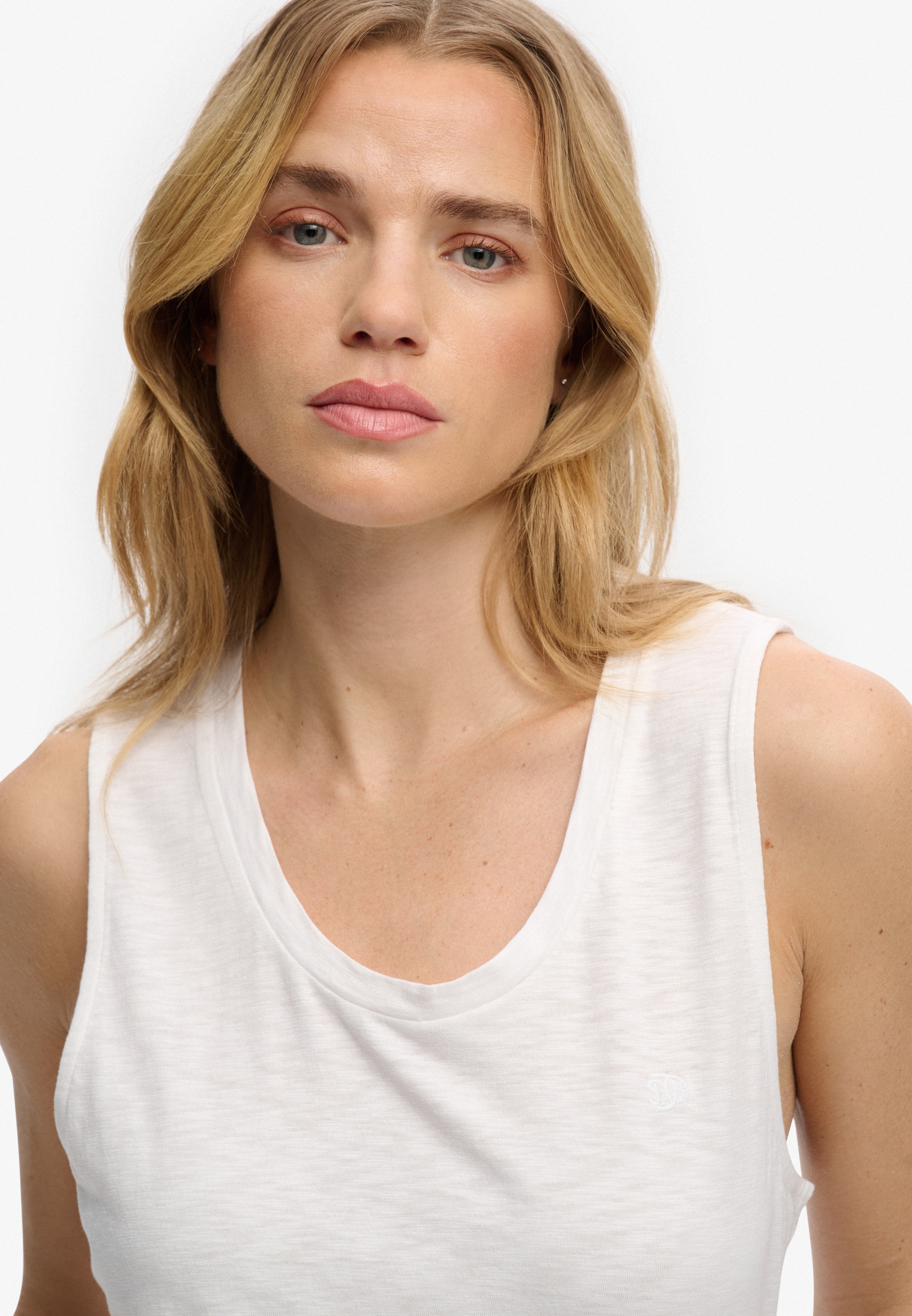 Superdry Tanktop »SCOOP NECK TANK« Baumwollmischung, regular fit