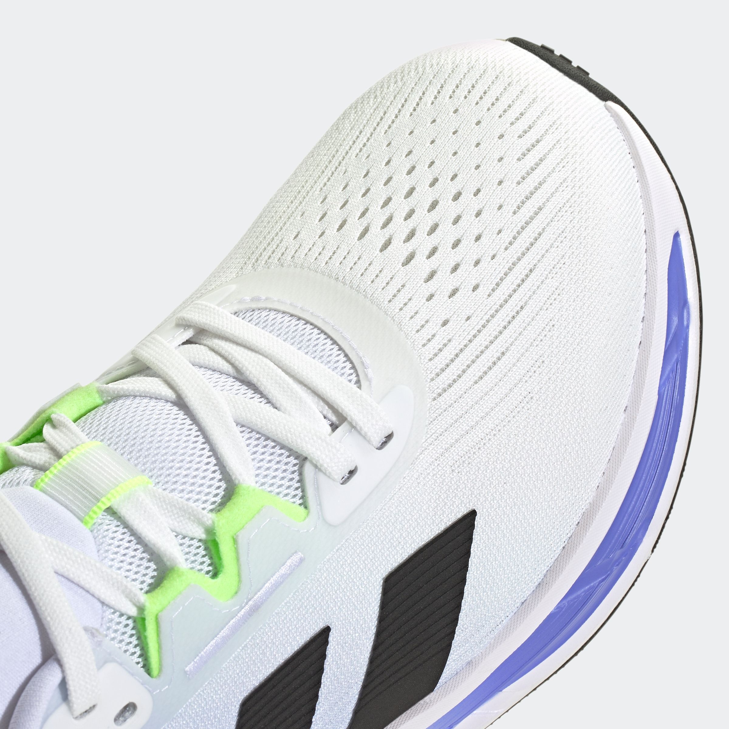 adidas Performance Laufschuh »QUESTAR 3«