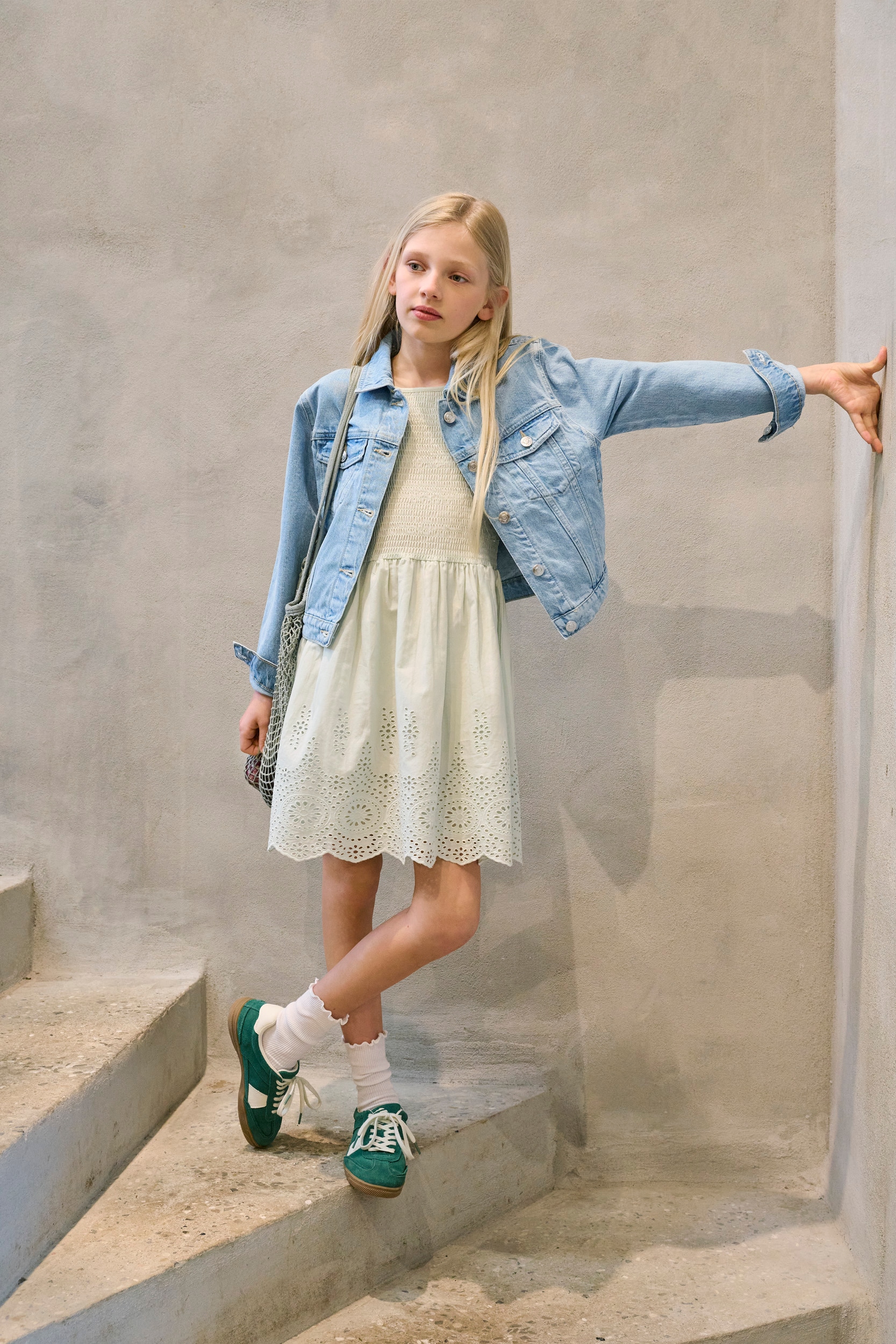 KIDS ONLY Sommerkleid »KOGBONDI LIFE STRAP EMB DRESS WVN« 1 tlg. mit tollem Spitzenrock