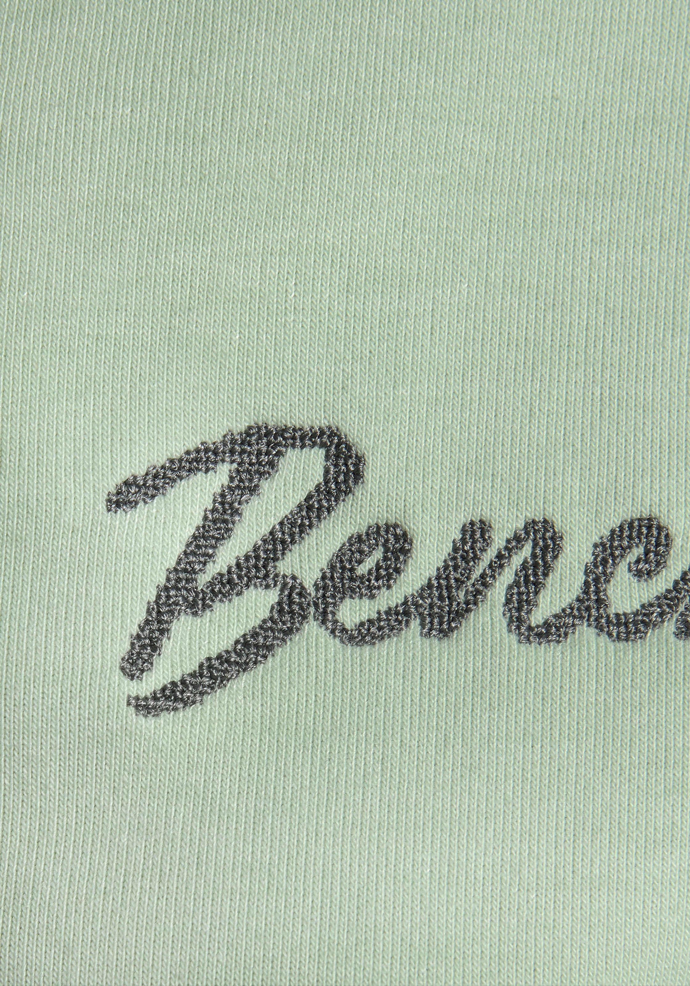 Bench. Sweatjacke, mit zwei Logo Stickereien, Loungeanzug
