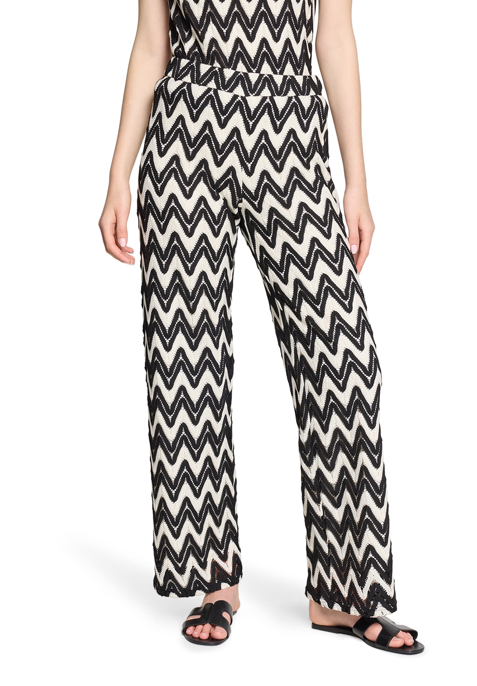 Betty&Co Schlupfhose »Schlupfhose mit Struktur«
