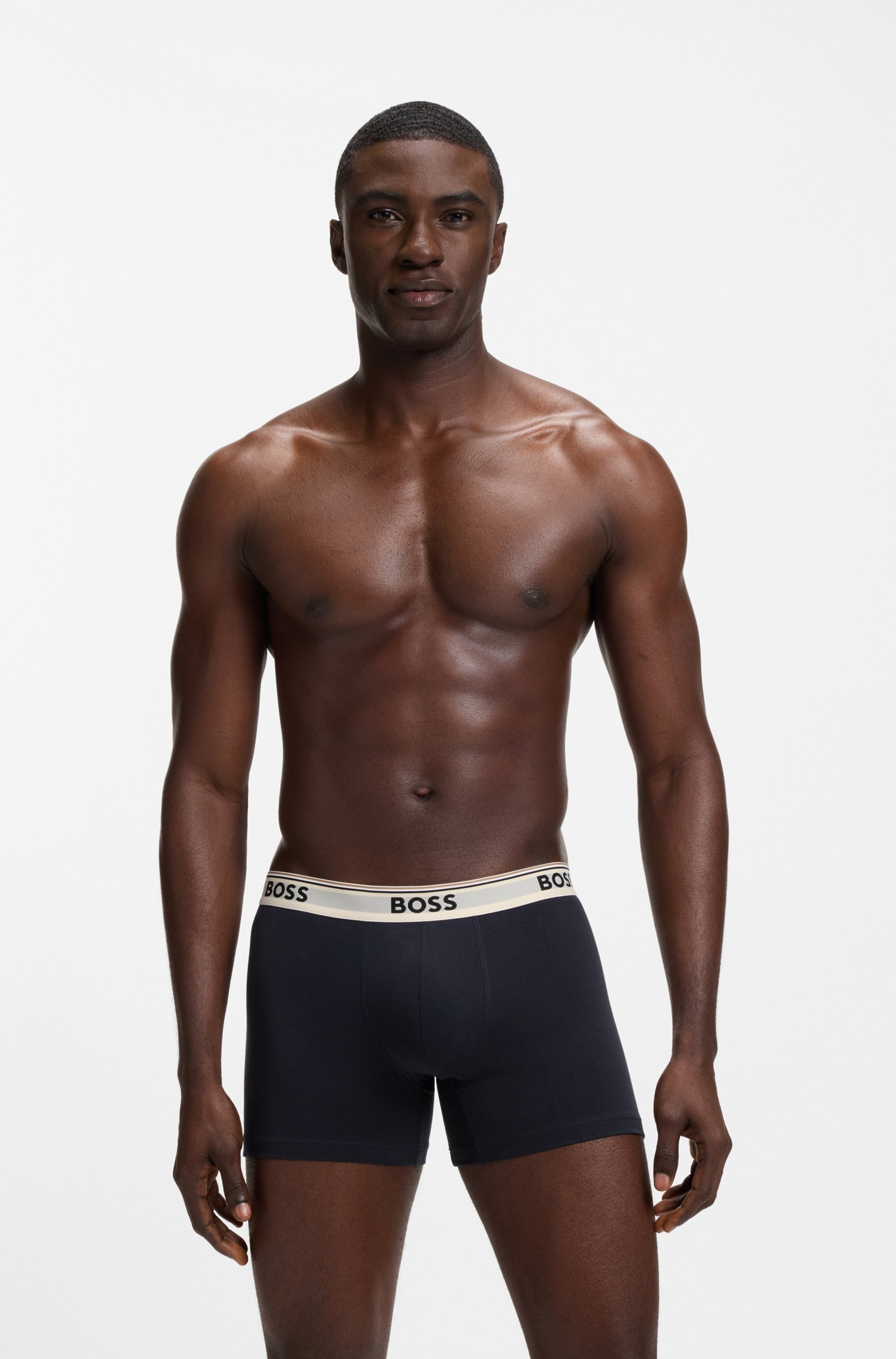 BOSS Boxershorts Packung, 3 Stk. aus bequemer Stretch-Baumwolle, körpernah, mittlere Bundhöhe