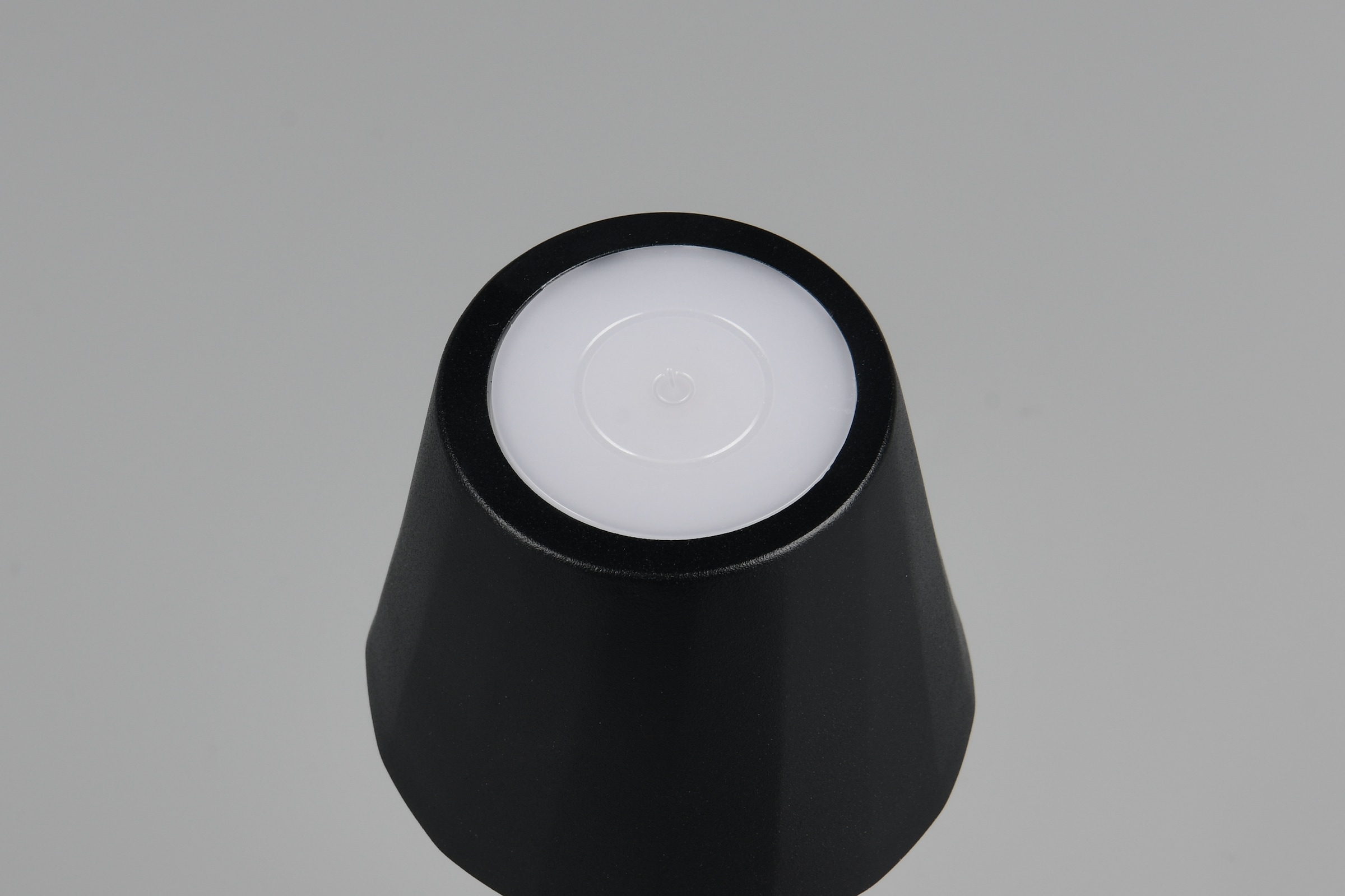 REALITY Leuchten LED Tischleuchte »DIAZ, Outdoor Akku Tischlampe Höhe 21 cm Ø 8,5 cm, IP44, Touchdimmer« LED-Board 1 Stk. Farbwechsler | warmweiß - kaltweiß CCT Lichtfarbe einstellbar 2700-6500K, 160 Lumen, 1,6W, USB Anschluss