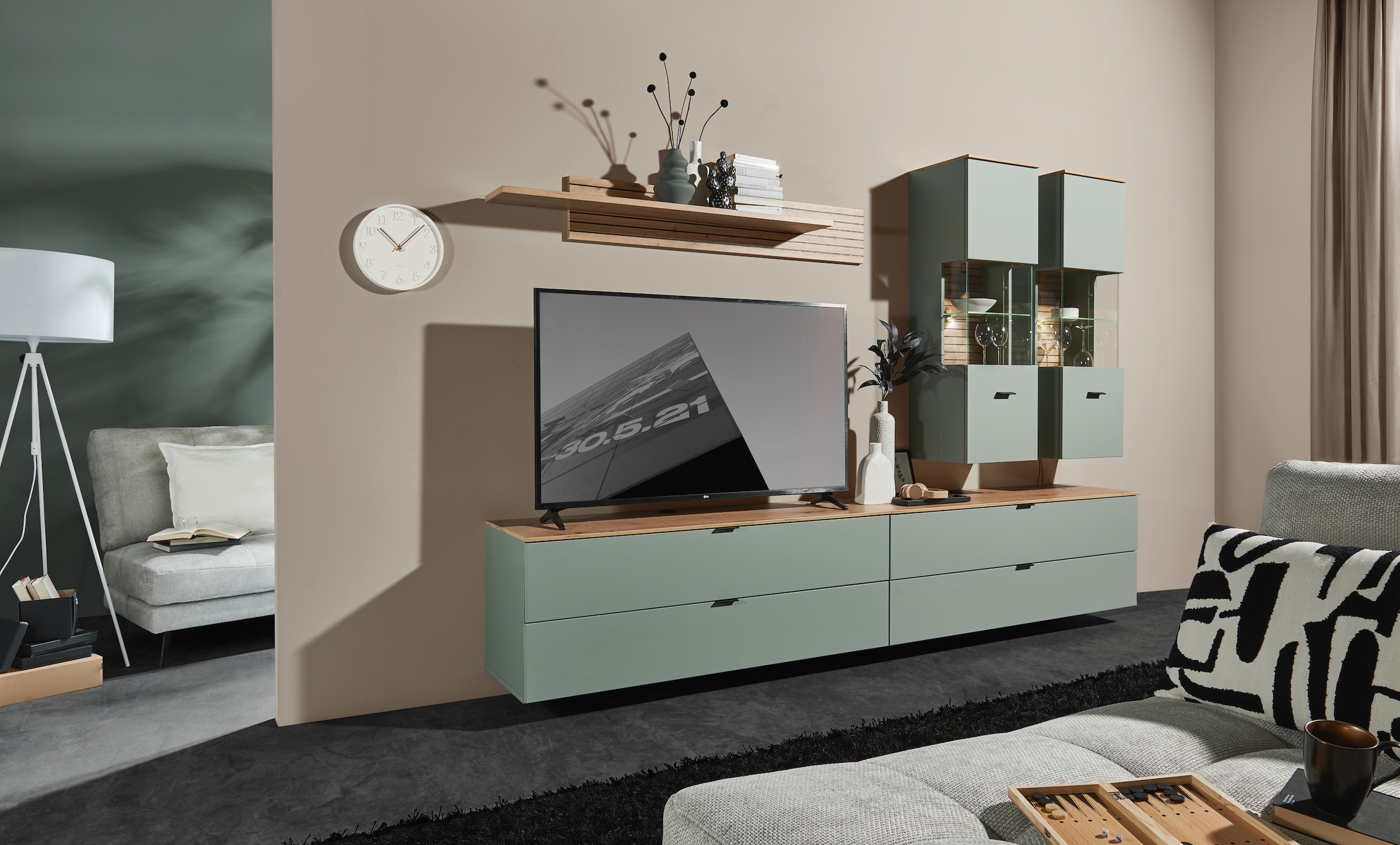 Innostyle Hängevitrine »INA Hängevitrine, 40 x 124 x 36 cm (B/H/T)« 1 Stk. tlg. L/R verwendbar, inkl. Beleuchtung, Softclose