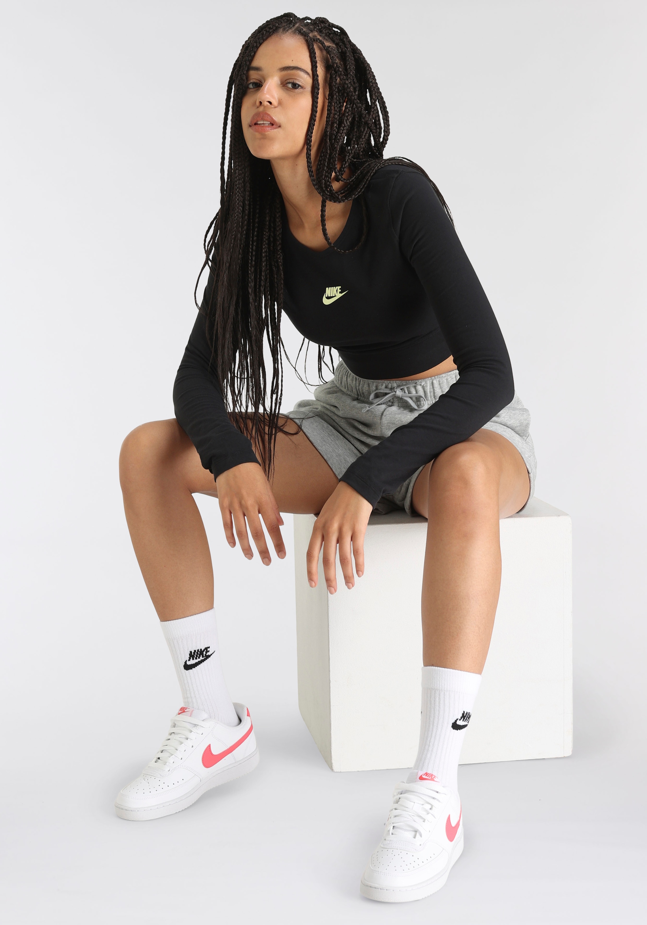 Nike Sportswear Langarmshirt »W NSW LS CROP TOP DNC«