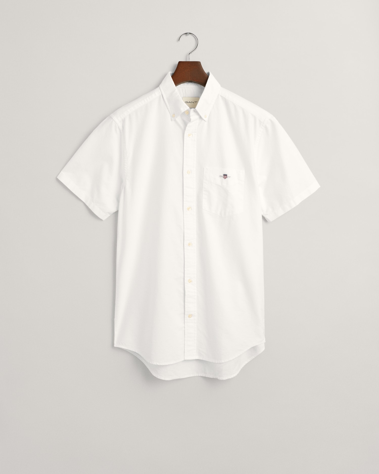 Gant Kurzarmhemd »REG OXFORD SHIRT«, Gant-Stickerei