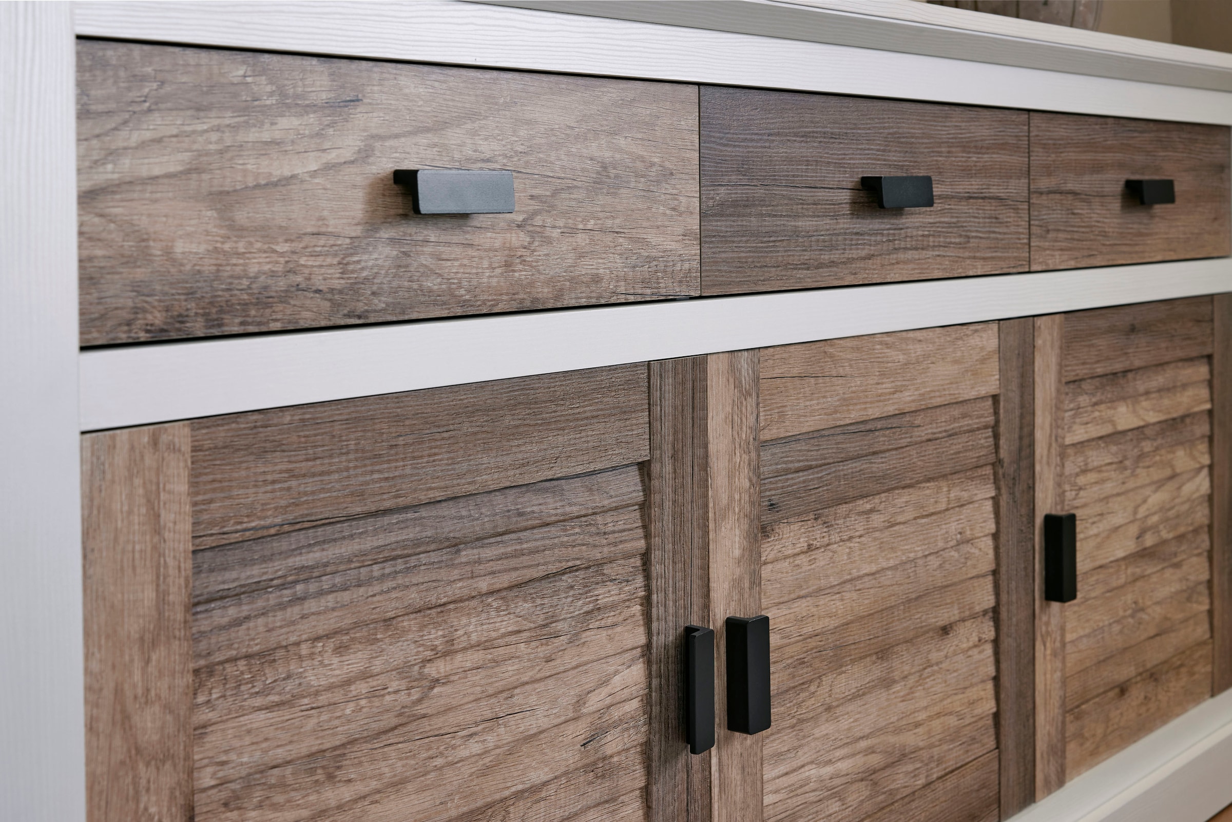 Jahnke Sideboard »HAMPTON SB 160«, (1 St.), Sideboard, Landhausstil, 3 Schubladen und 3 Türen, Breite ca. 160 cm