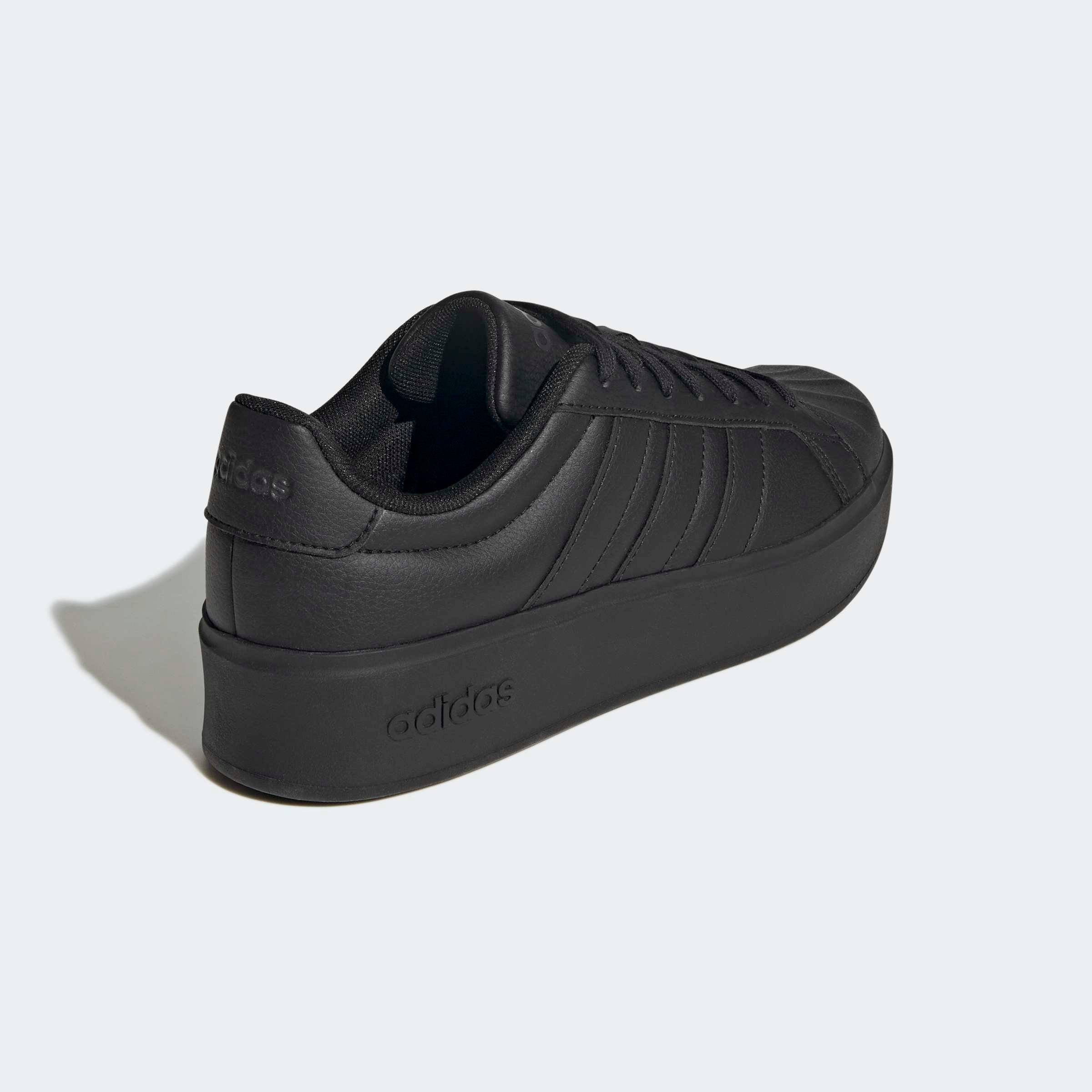 adidas Sportswear Plateausneaker »STREETTALK BOLD«  inspiriert vom Design des adidas Superstar