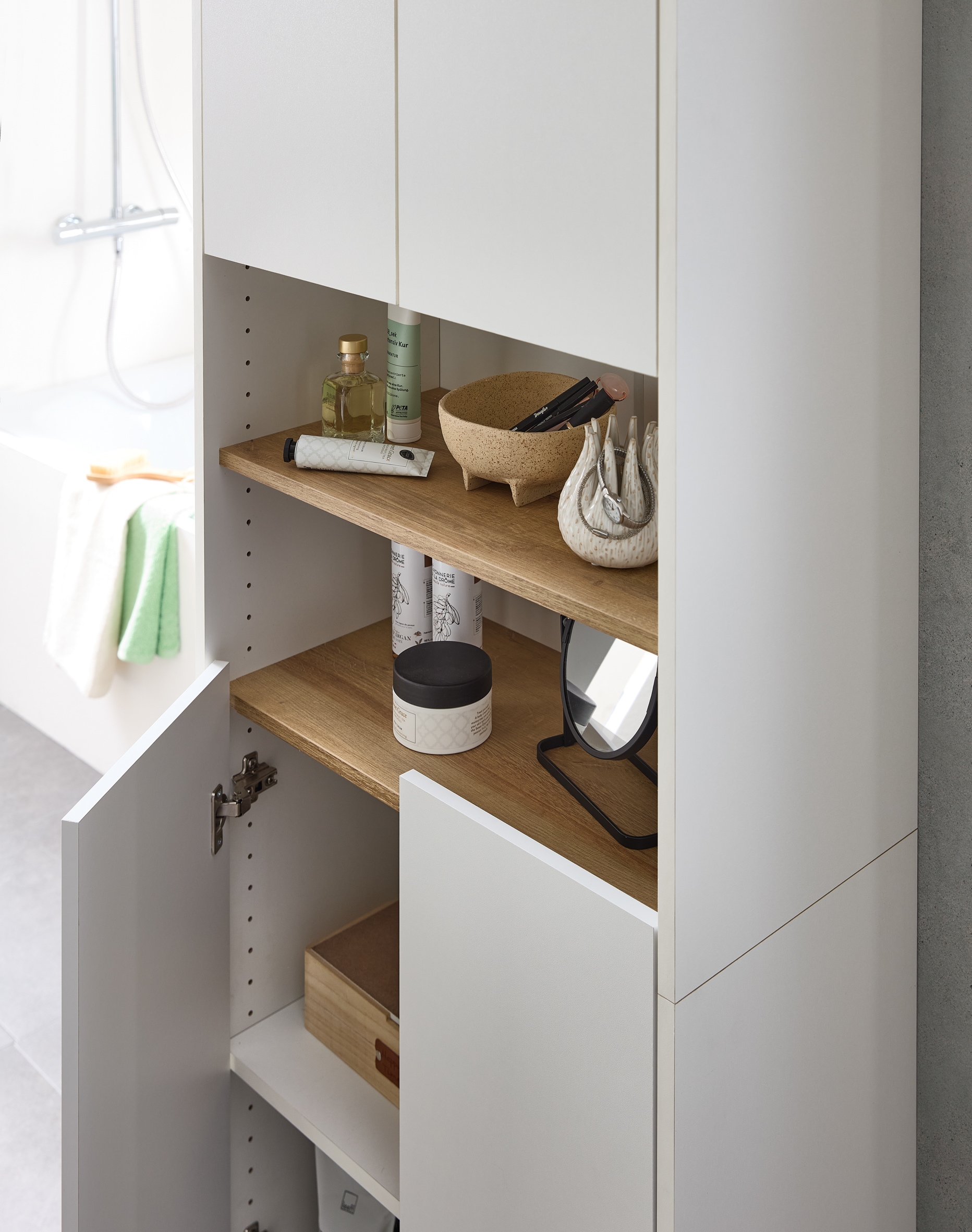 Saphir Hochschrank »Quickset 100, Badschrank 61,6 cm breit, 4 Türen«, 2 Einlegeböden, 2 offene Fächer, Badezimmer-Hochschrank, Akzentfuge