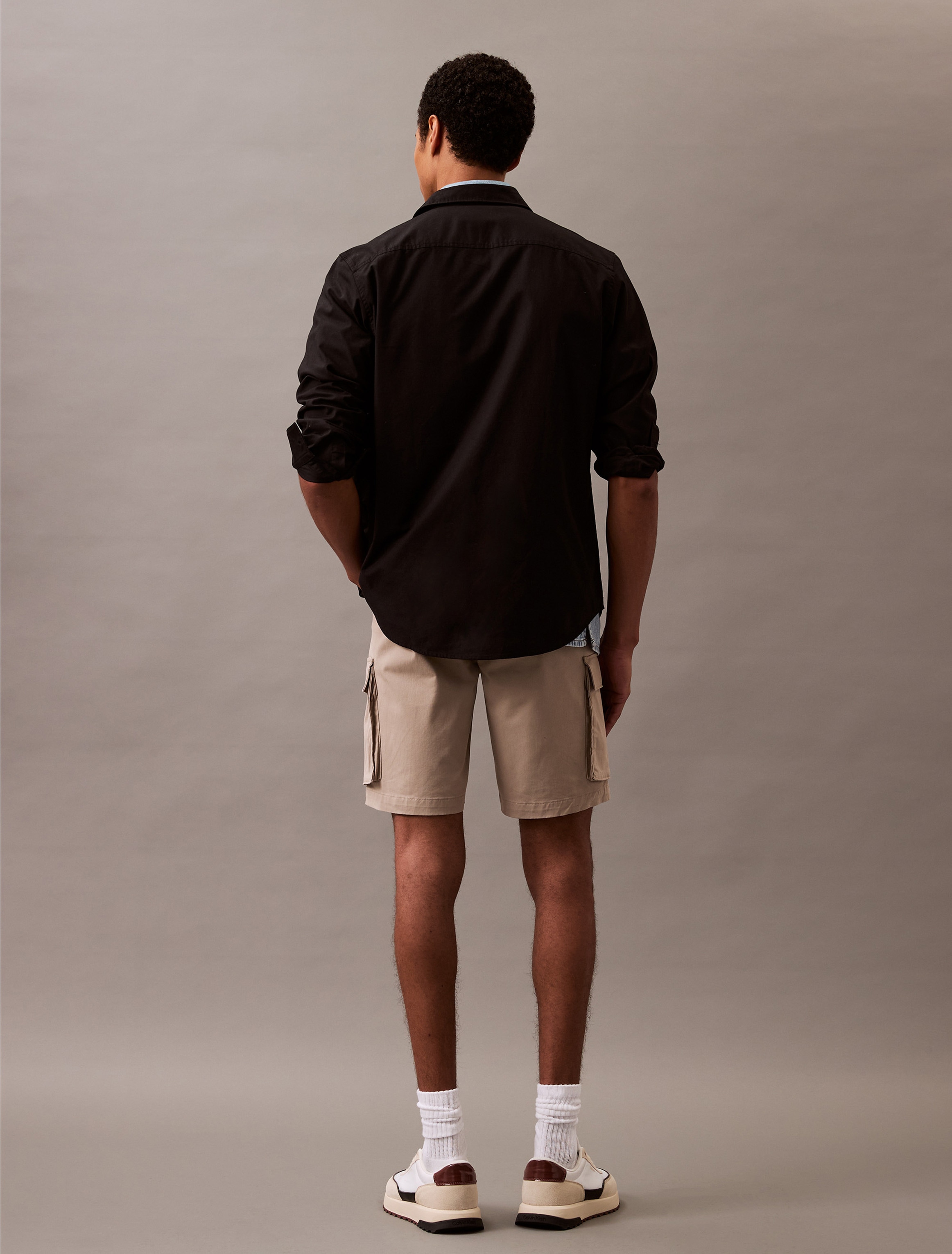 Calvin Klein Jeans Cargoshorts »9" COTTON PULL ON CARGO SHORT«, Mit Gürtelschlaufen