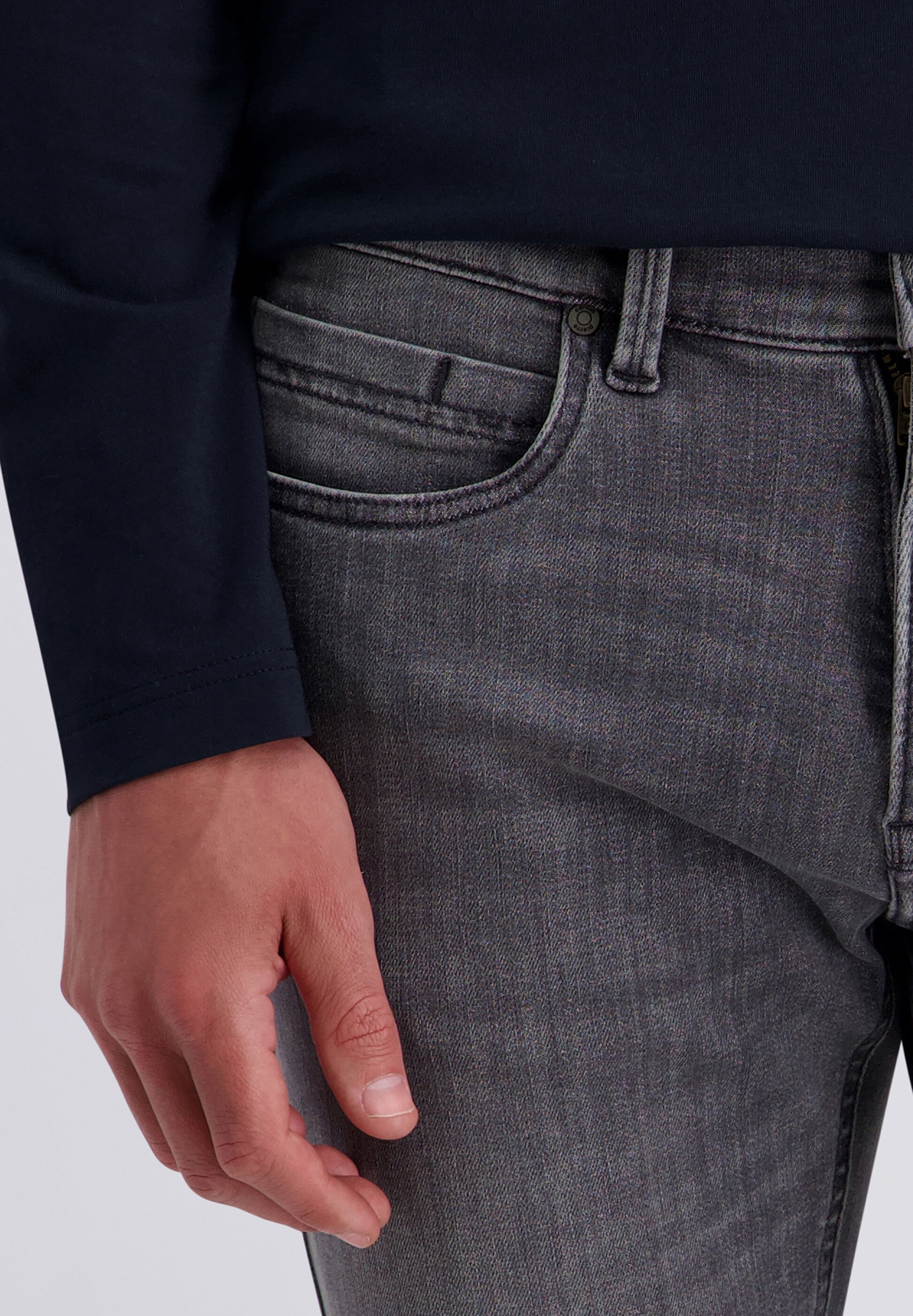 Pierre Cardin Tapered-fit-Jeans »Lyon Tapered« aus Dual-FX-Stretch-Qualität