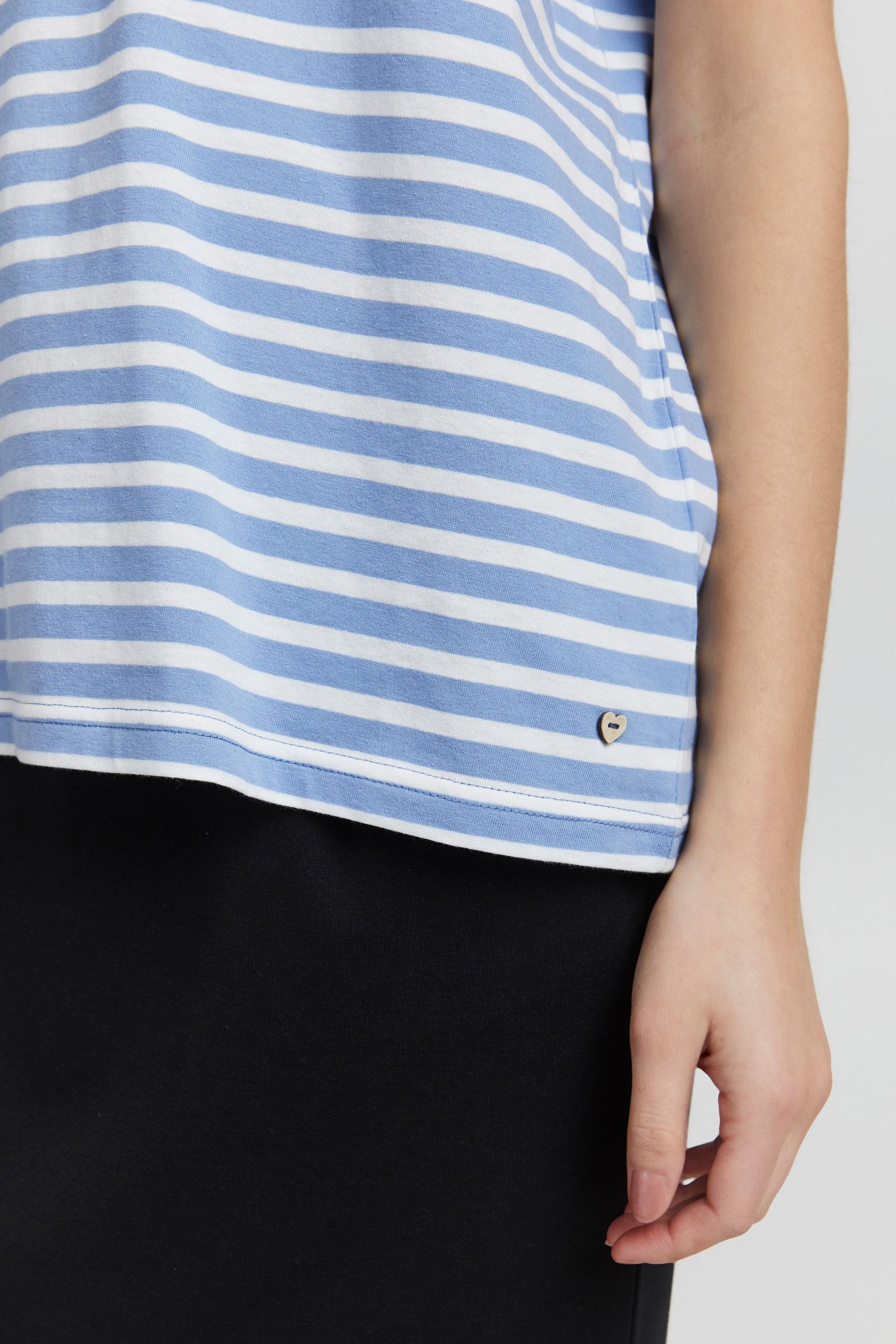 OXMO T-Shirt »T-Shirt OXSteffi«