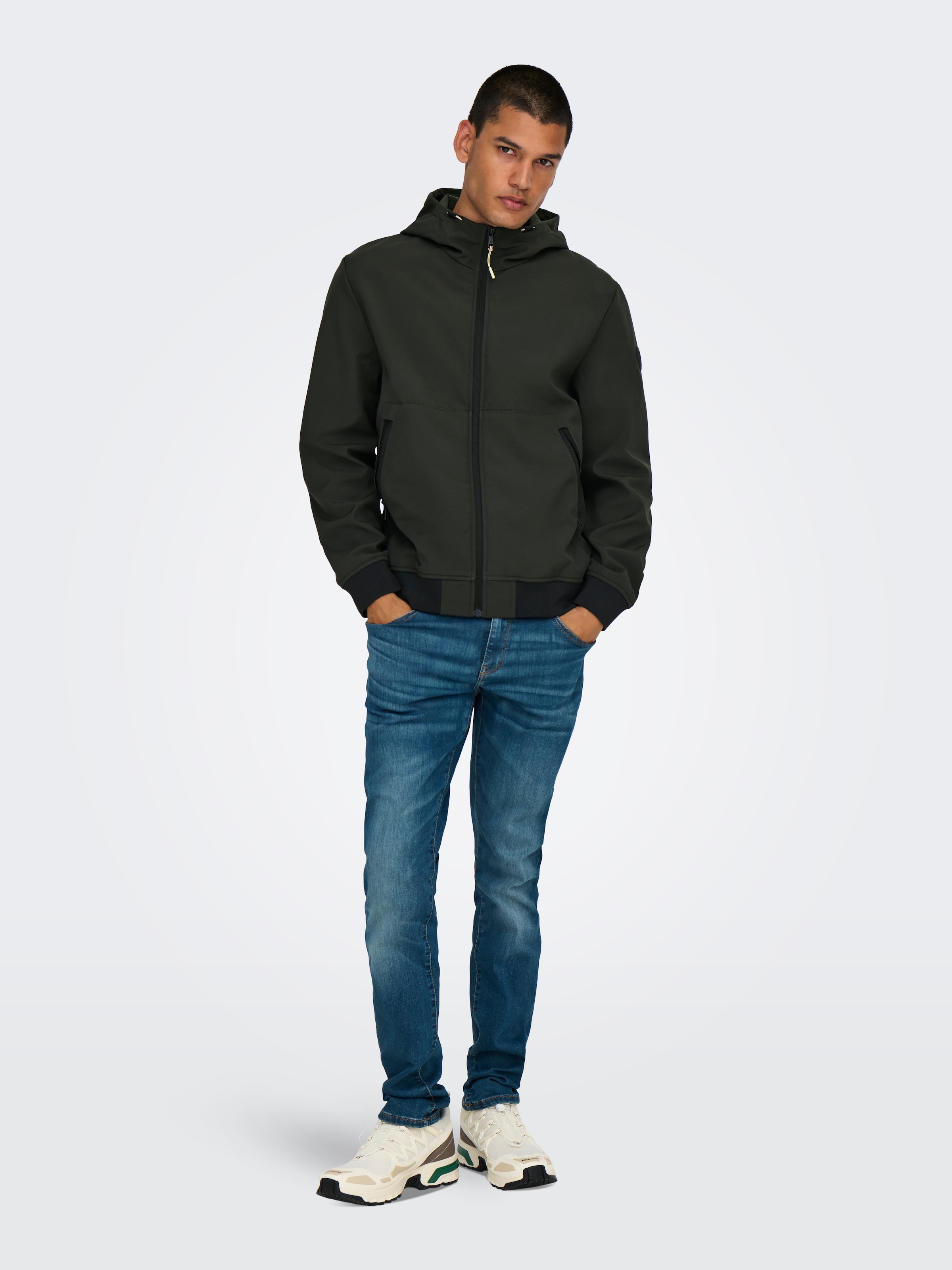 ONLY & SONS Softshelljacke »ONSBOWIE SOFTSHELL BOMBER NOOS« mit Kapuze