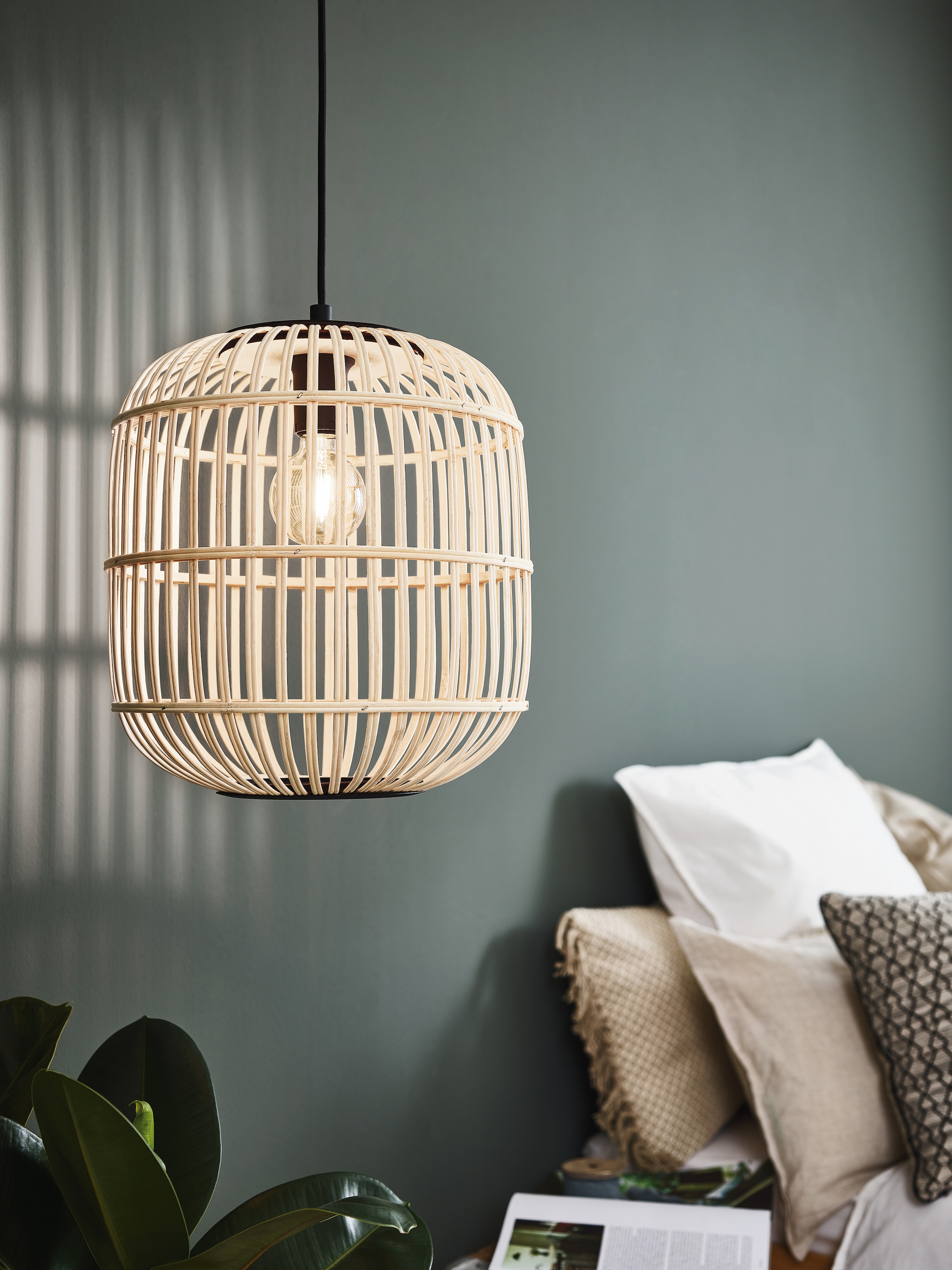 EGLO Pendelleuchte »BORDESLEY«, 1 flammig, Leuchtmittel E27 | ohne Leuchtmittel, schwarz / Ø35 x H110 cm / exkl. 1 x E27 (je max. 28W) / Stahl und Holz