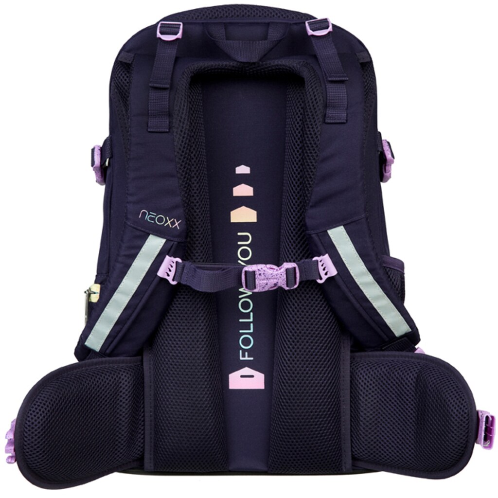 neoxx Schulrucksack »Active, Mindful Magic«, reflektierende Details, aus recycelten PET-Flaschen; inklusive Schlamperetui