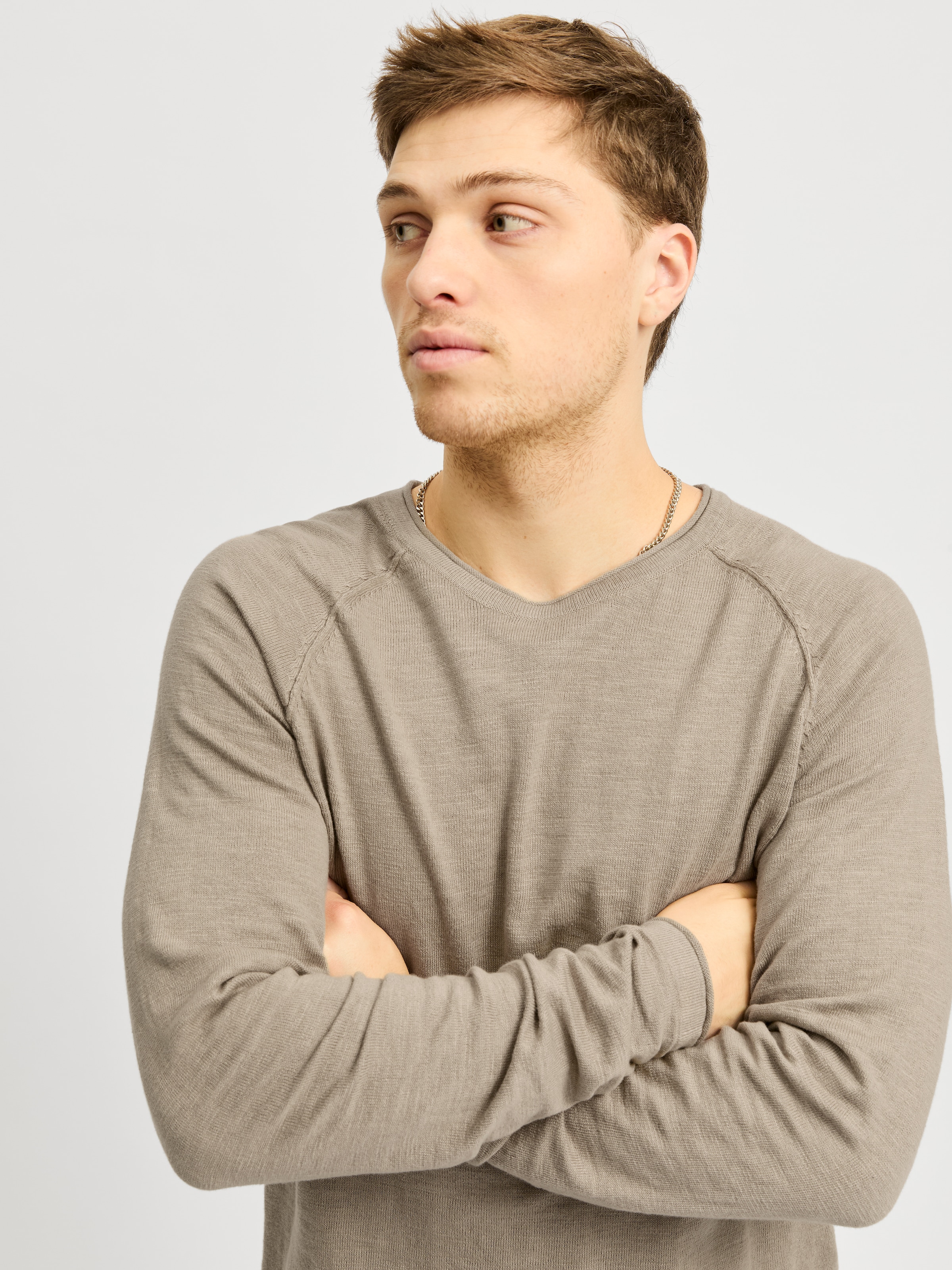 Jack & Jones Rundhalspullover »JJEBREEZE KNIT CREW NECK SN«, mit Rundhalsausschnitt