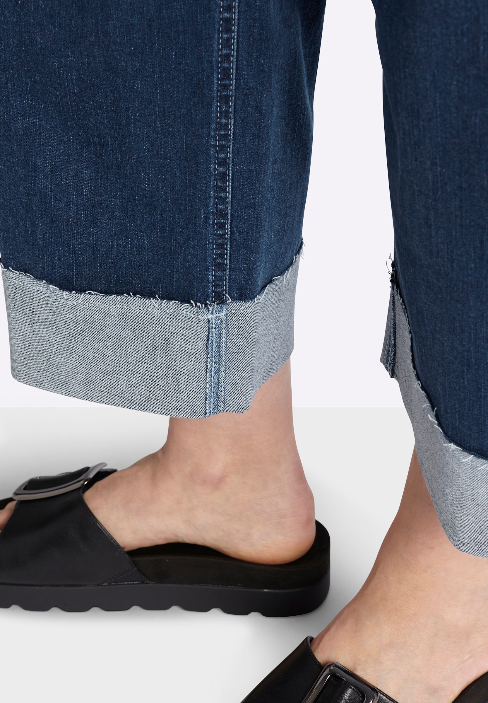 Sheego 5-Pocket-Jeans »7/8-Jeans 7/8-Jeans mit breitem Saum-Umschlag«