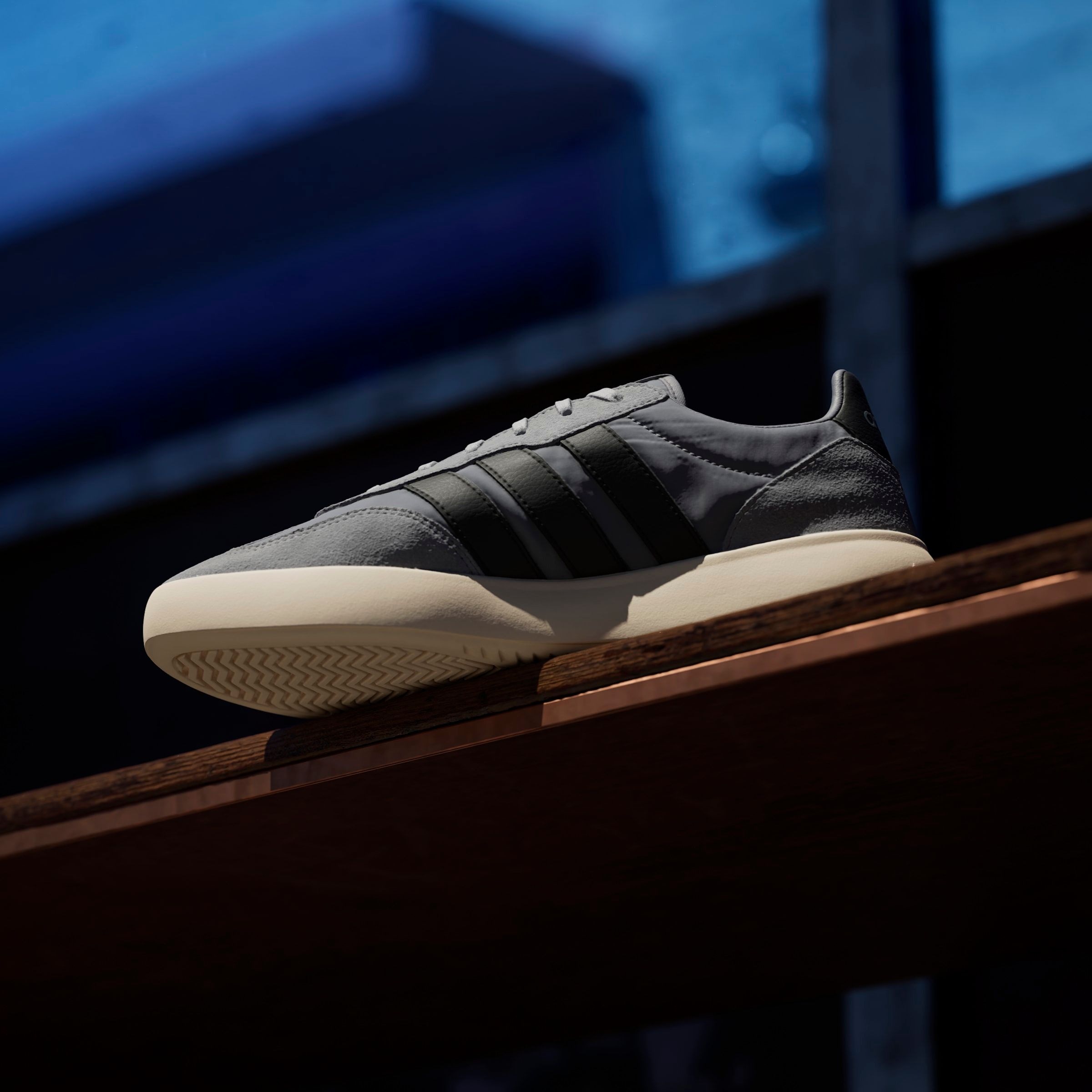 adidas Sportswear Sneaker »BARREDA DECODE«, Design auf den Spuren des adidas Handball Spezial