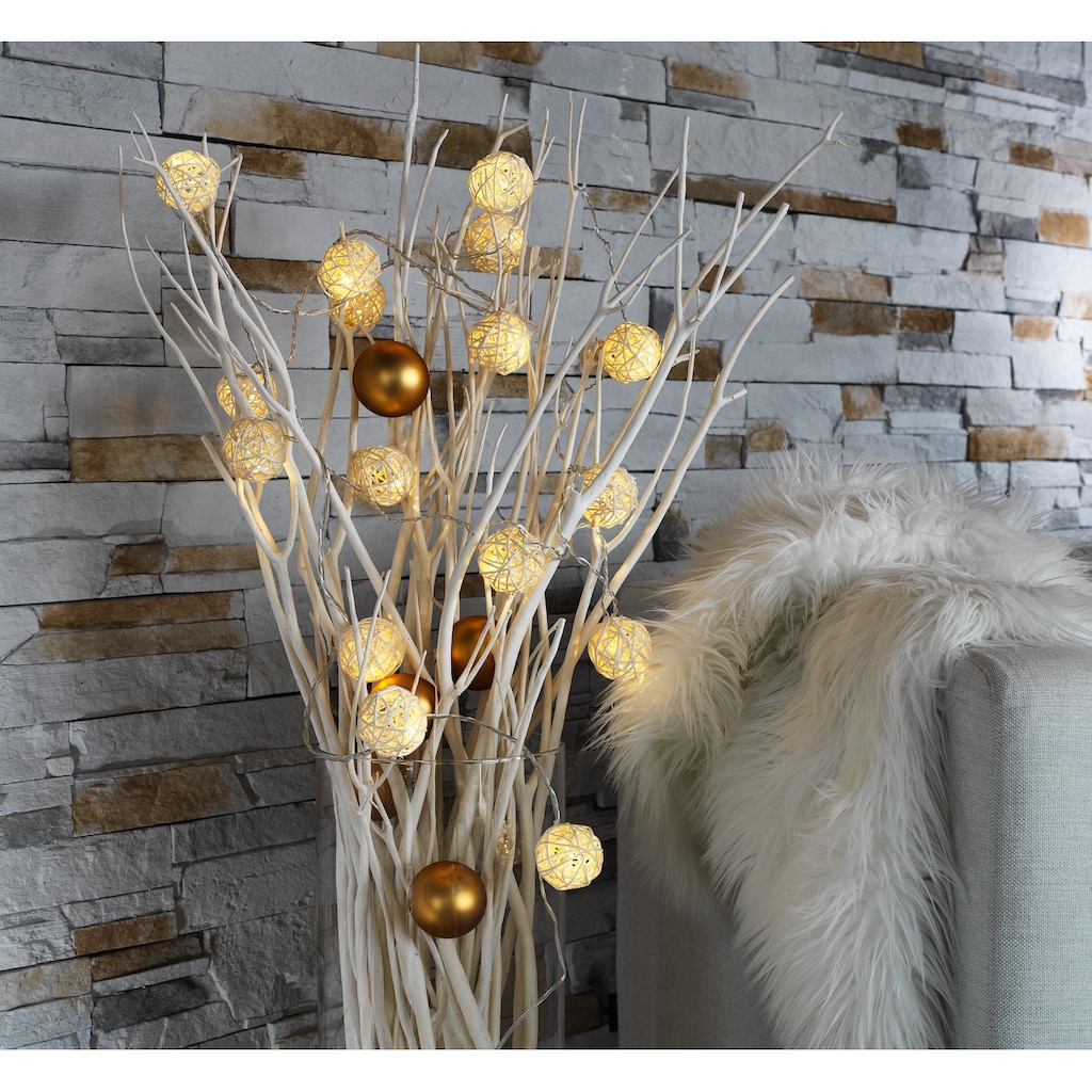 KONSTSMIDE LED-Lichterkette »Weihnachtsdeko«, 16 St.-flammig, LED Dekolichterkette, Kugeln aus geflochtenen Zweigen, 16 Dioden